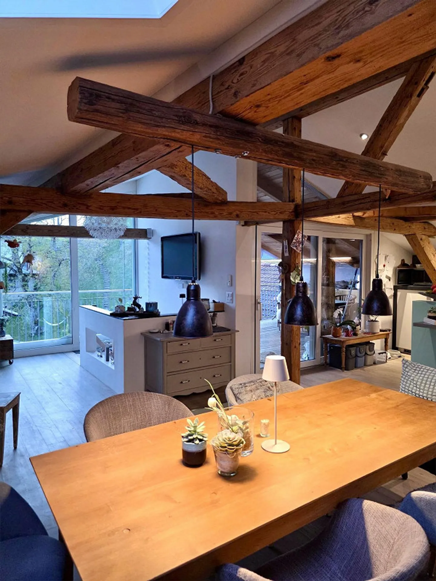Extraordinary 4.5 Room Attic Apartment in the Heart of Tamins - Photo 13 of 13