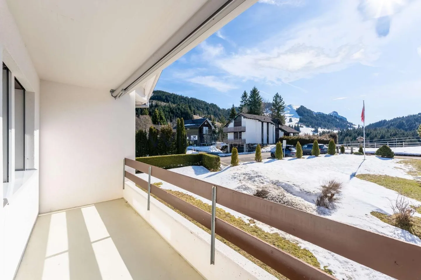 Charmant appartement Ski-In/Ski-Out - Photo 3 sur 10