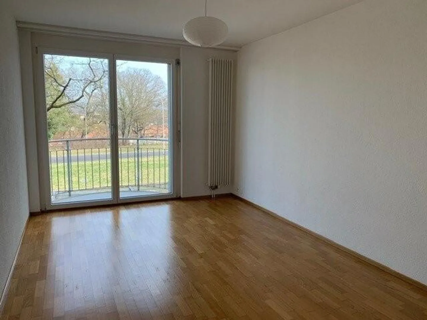 Soleggiato, luminoso e vicino alla città! - Foto 7 di 10