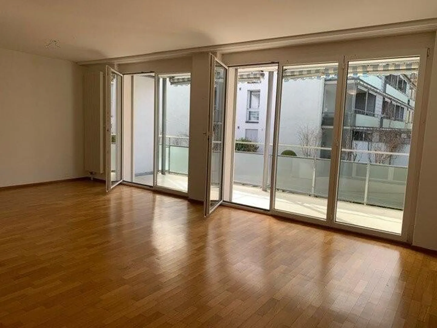 Soleggiato, luminoso e vicino alla città! - Foto 6 di 10