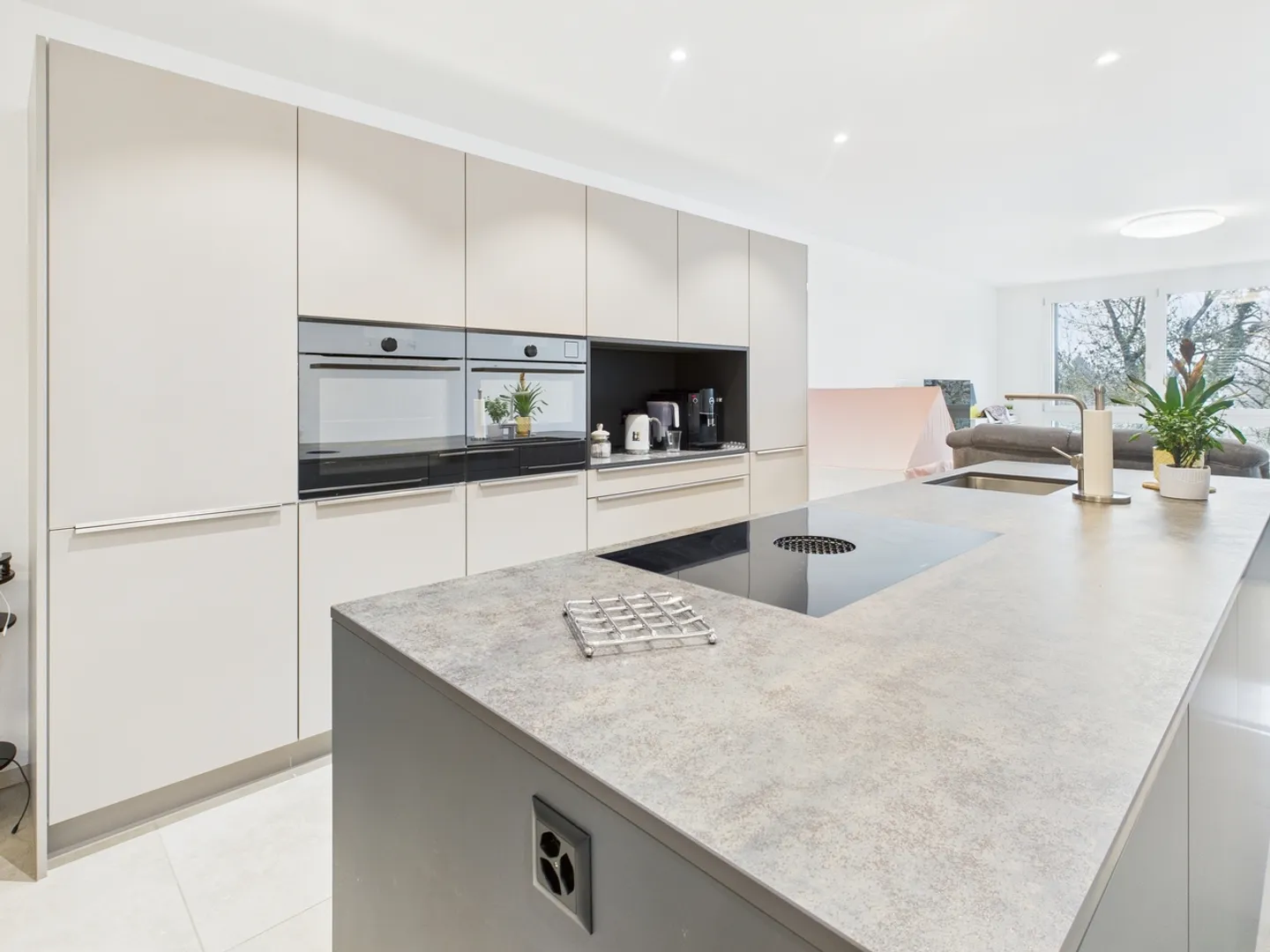 Like new. Modern. Bright. - 4.5-room apartment in Buchs - Photo 2 of 14