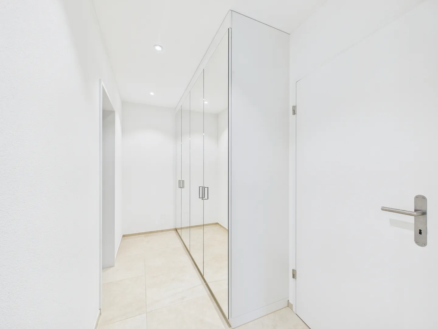 Like new. Modern. Bright. - 4.5-room apartment in Buchs - Photo 9 of 14