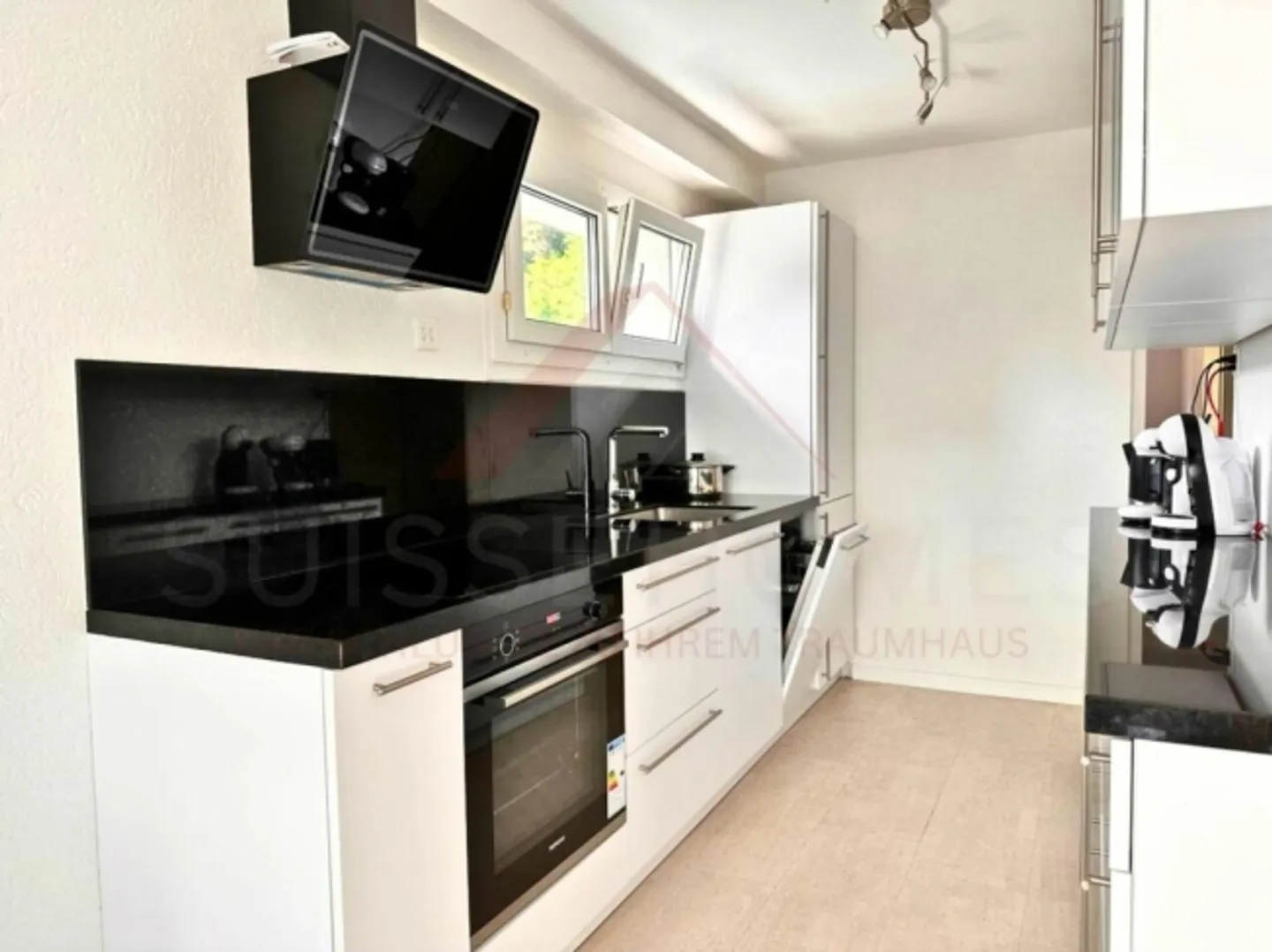 Central 3.5-room apartment in Burgdorf - renovated, rented and located on the 5th floor - Photo 4 of 13
