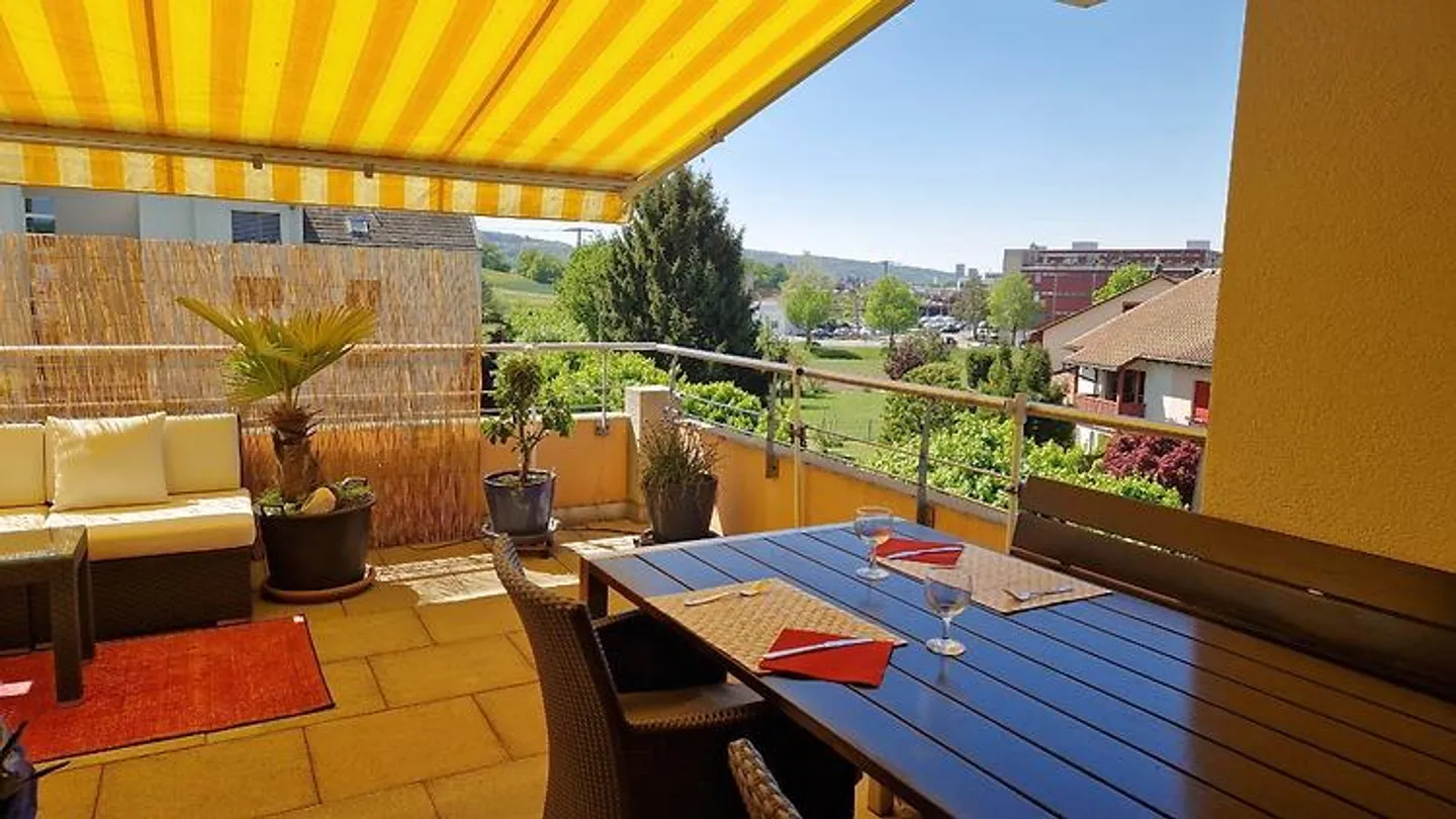 APPARTAMENTO PENTHOUSE 3½ STANZE A DÜBENDORF (ZH), ARREDATO, TEMPORANEO - Foto 9 di 10