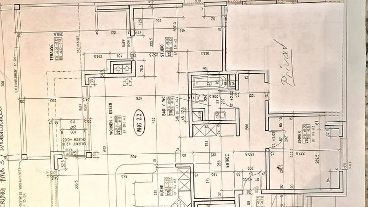 APPARTAMENTO PENTHOUSE 3½ STANZE A DÜBENDORF (ZH), ARREDATO, TEMPORANEO - Foto 10 di 10