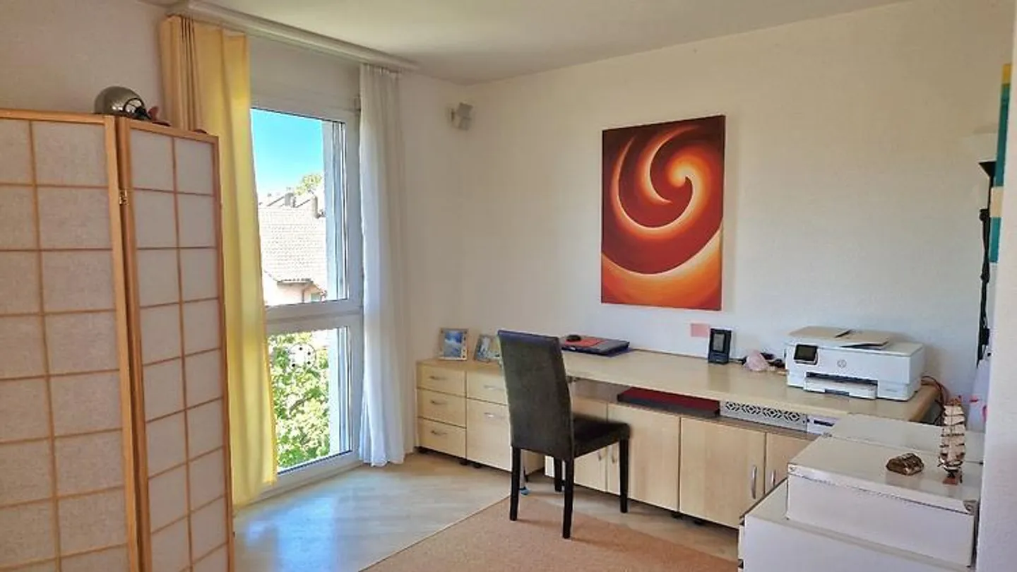APPARTAMENTO PENTHOUSE 3½ STANZE A DÜBENDORF (ZH), ARREDATO, TEMPORANEO - Foto 6 di 10