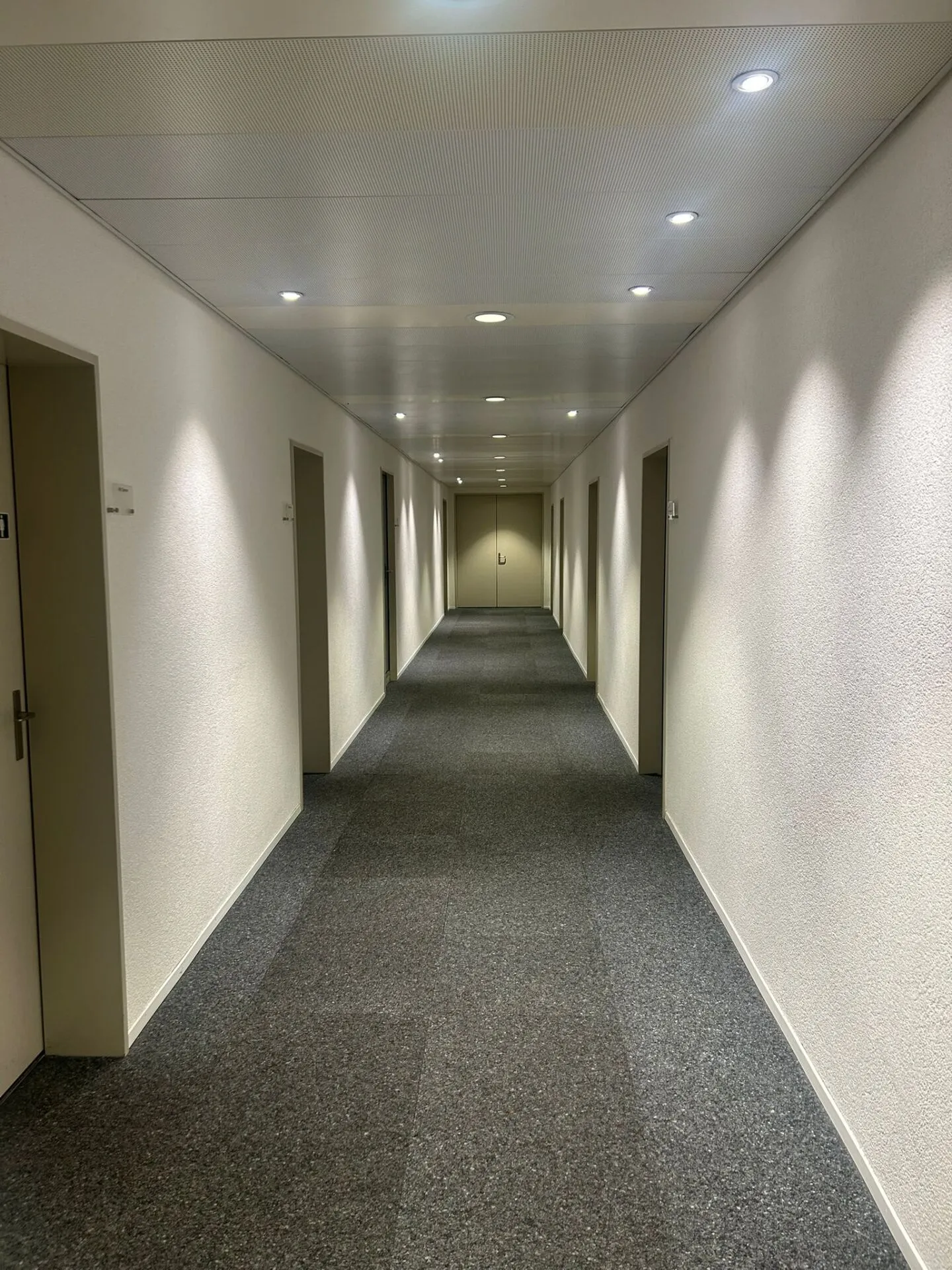 Vielseitige Bürofläche in Zürich - Foto 2 von 2