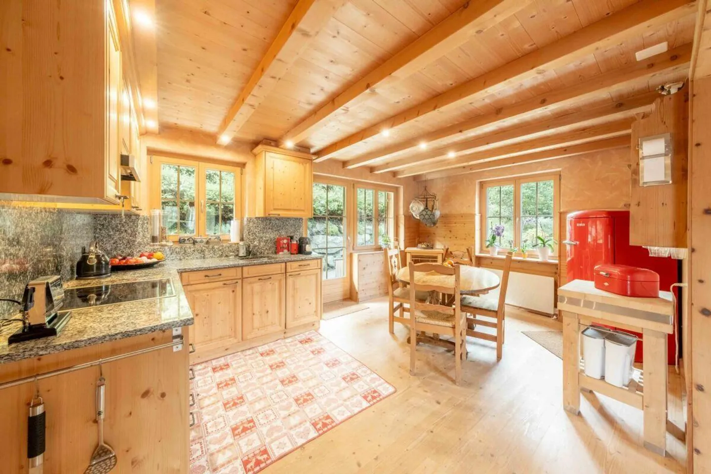 Where tranquility meets nature - charming chalet in the mountains - Photo 5 of 12