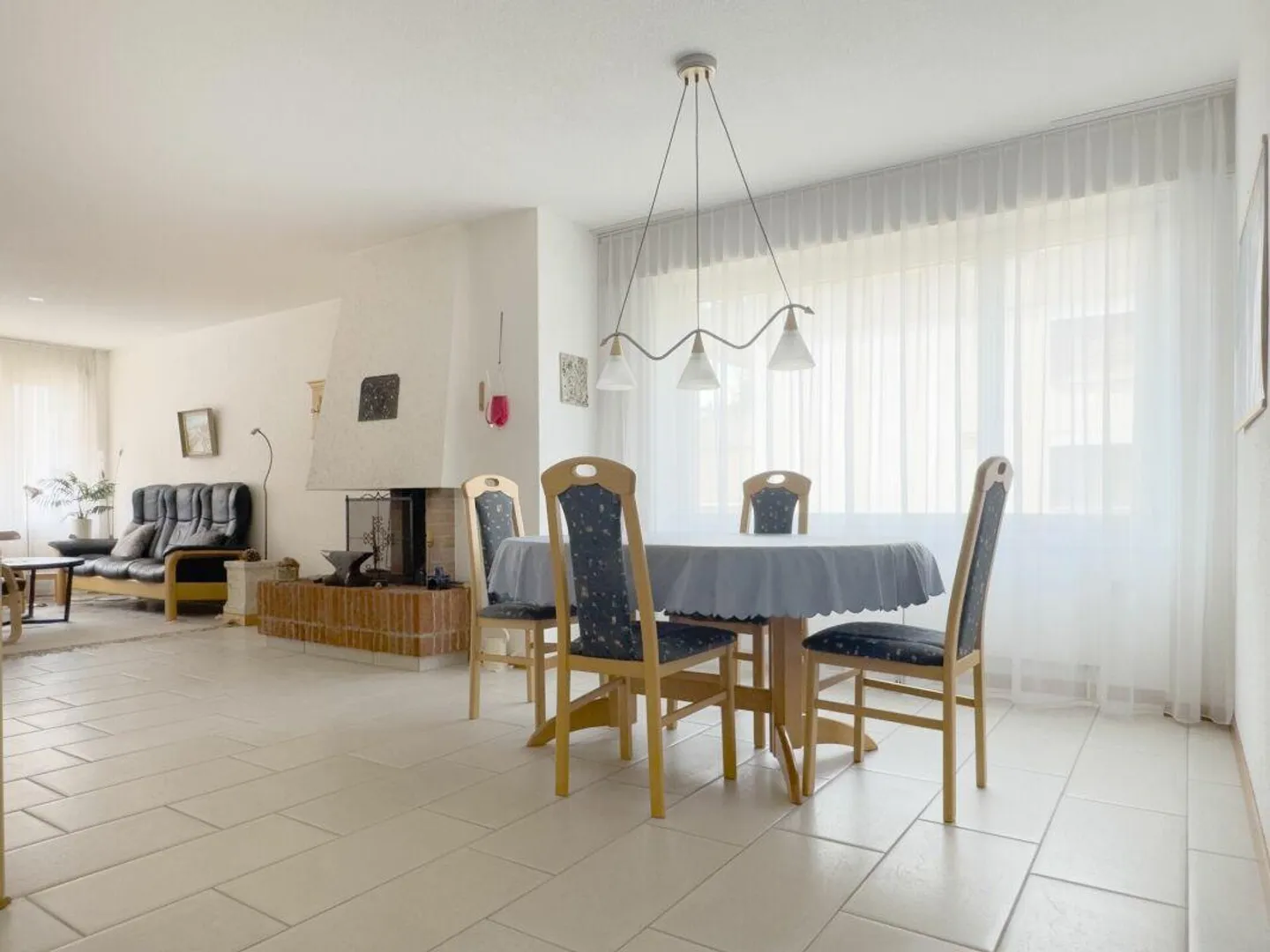 Urbano ma verde, ben collegato! Vivere con un balcone soleggiato e... - Foto 3 di 21