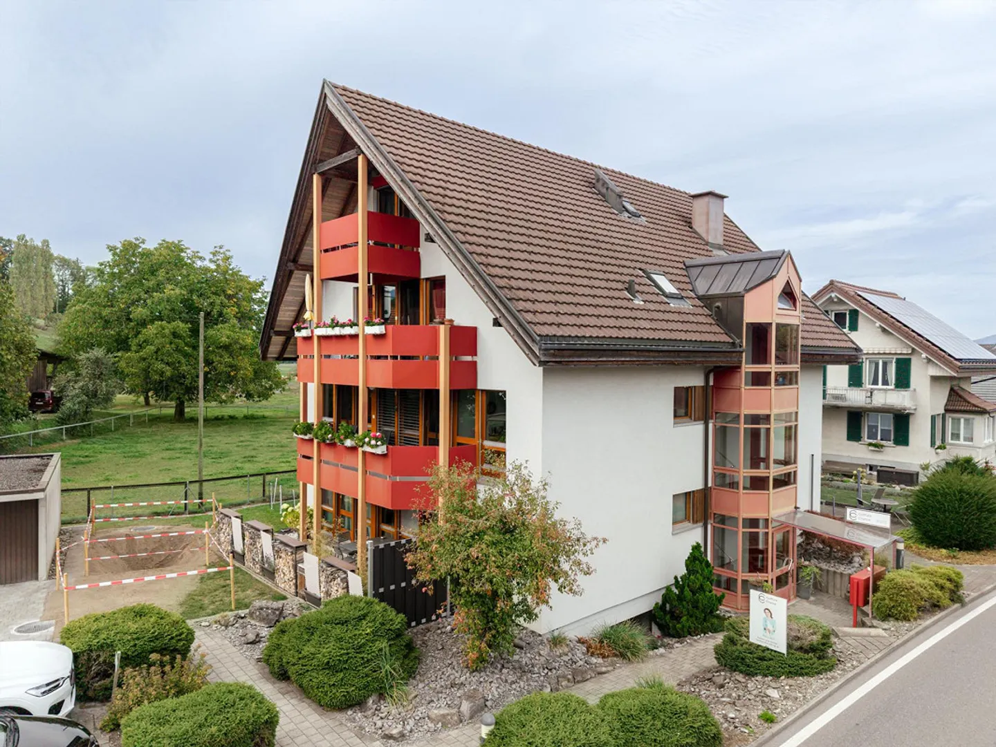 Charmante Maisonette mit Bürofläche - Foto 1 von 12
