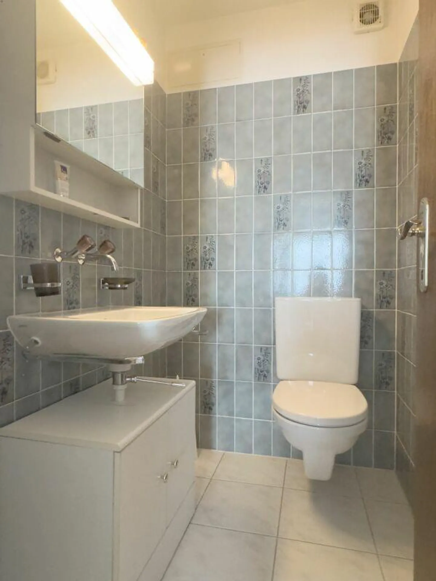 Urbano ma verde, ben collegato! Vivere con un balcone soleggiato e... - Foto 11 di 21