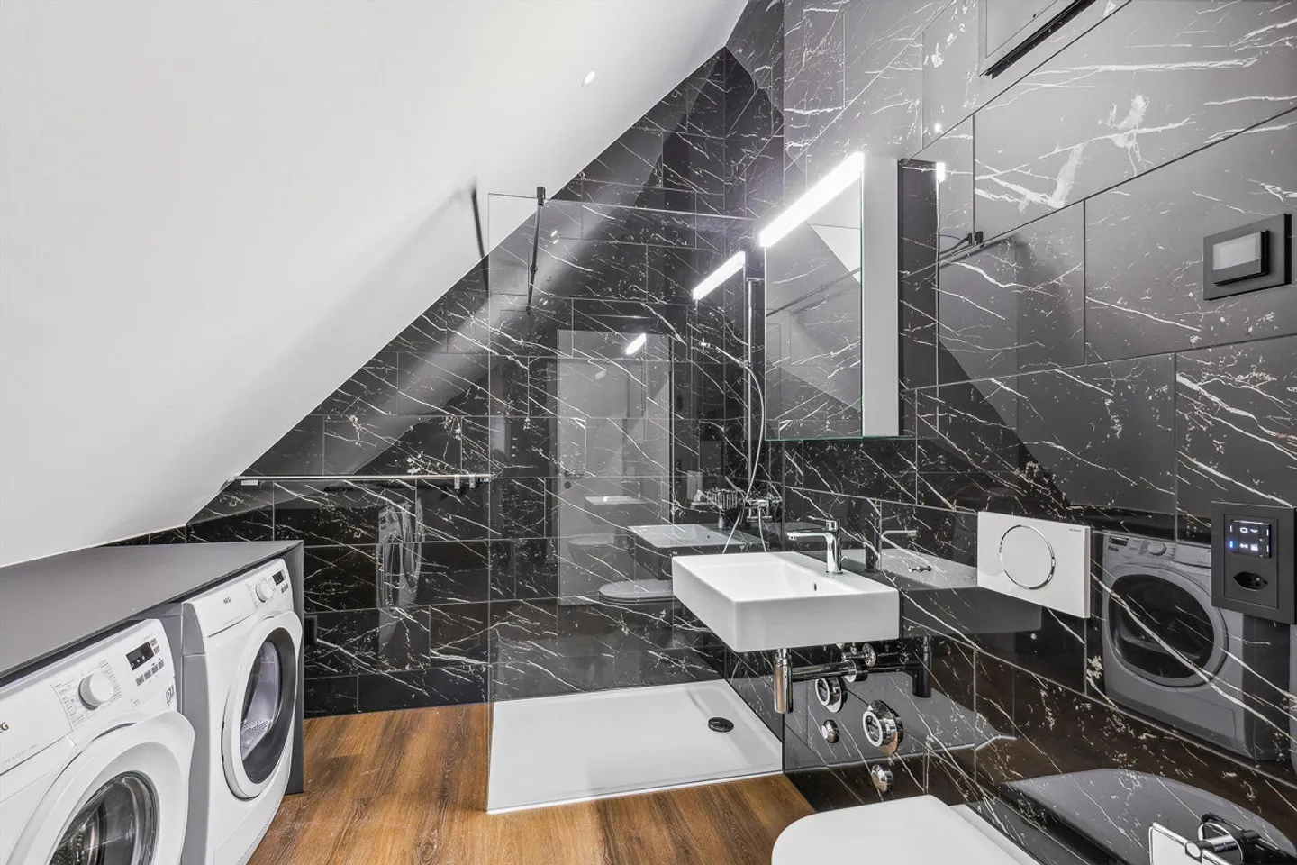 Spacious 1.5-room apartment with Minergie & Smart Home - Photo 3 of 8