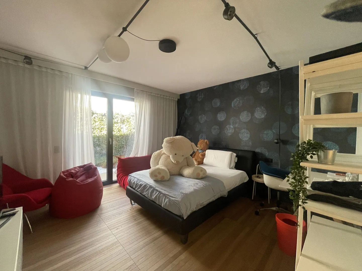Lugano, Savosa - For rent: Elegant and spacious apartment with private garden, exclusive residence with pool and amenities, 6.5 rooms. - Foto 10 di 20