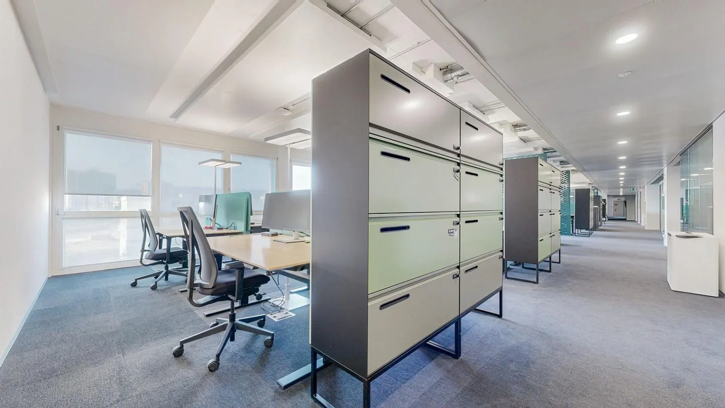 Bureau moderne et lumineux dans un emplacement central - Photo 5 sur 10