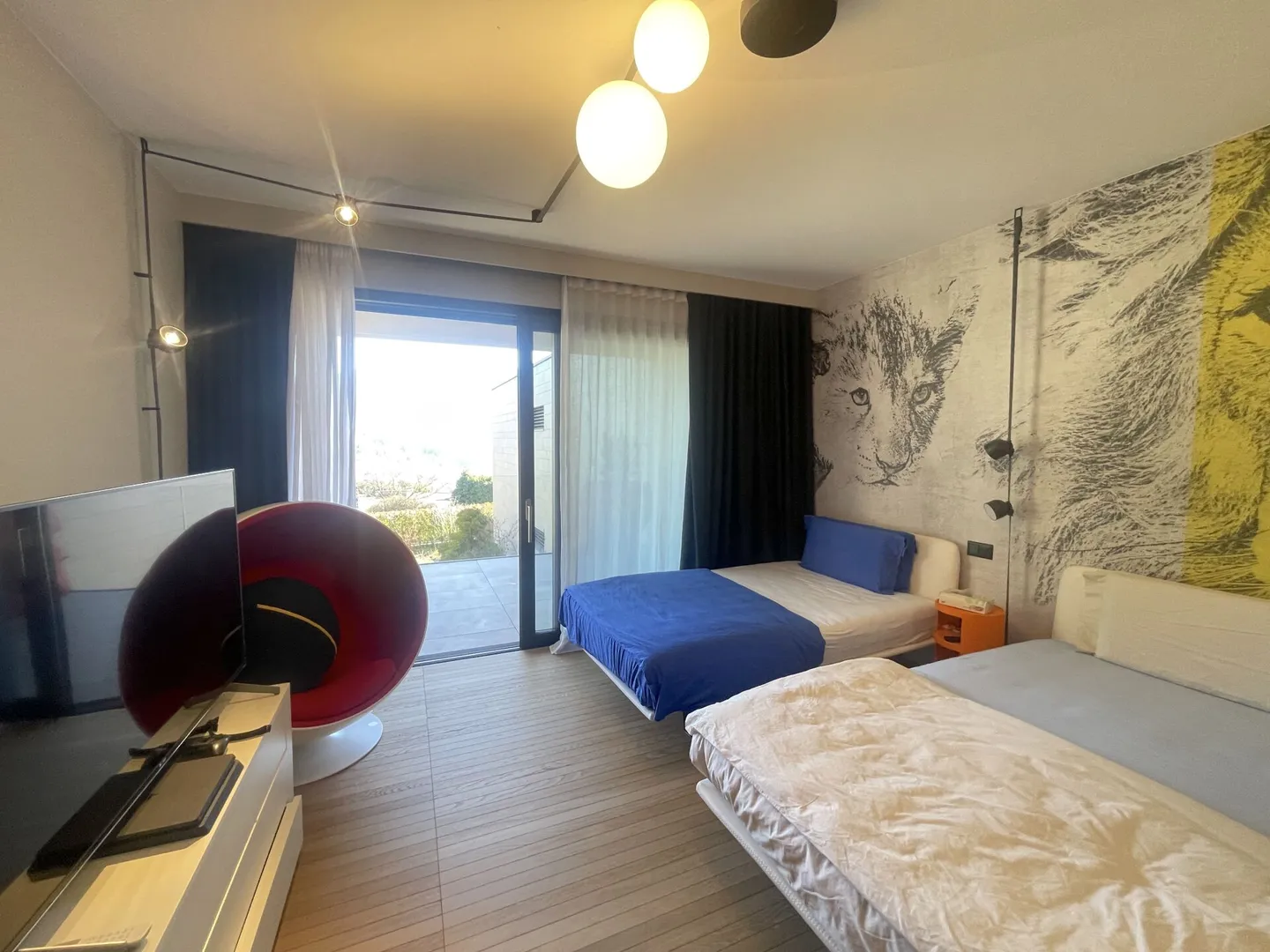 Lugano, Savosa - For rent: Elegant and spacious apartment with private garden, exclusive residence with pool and amenities, 6.5 rooms. - Foto 15 di 20