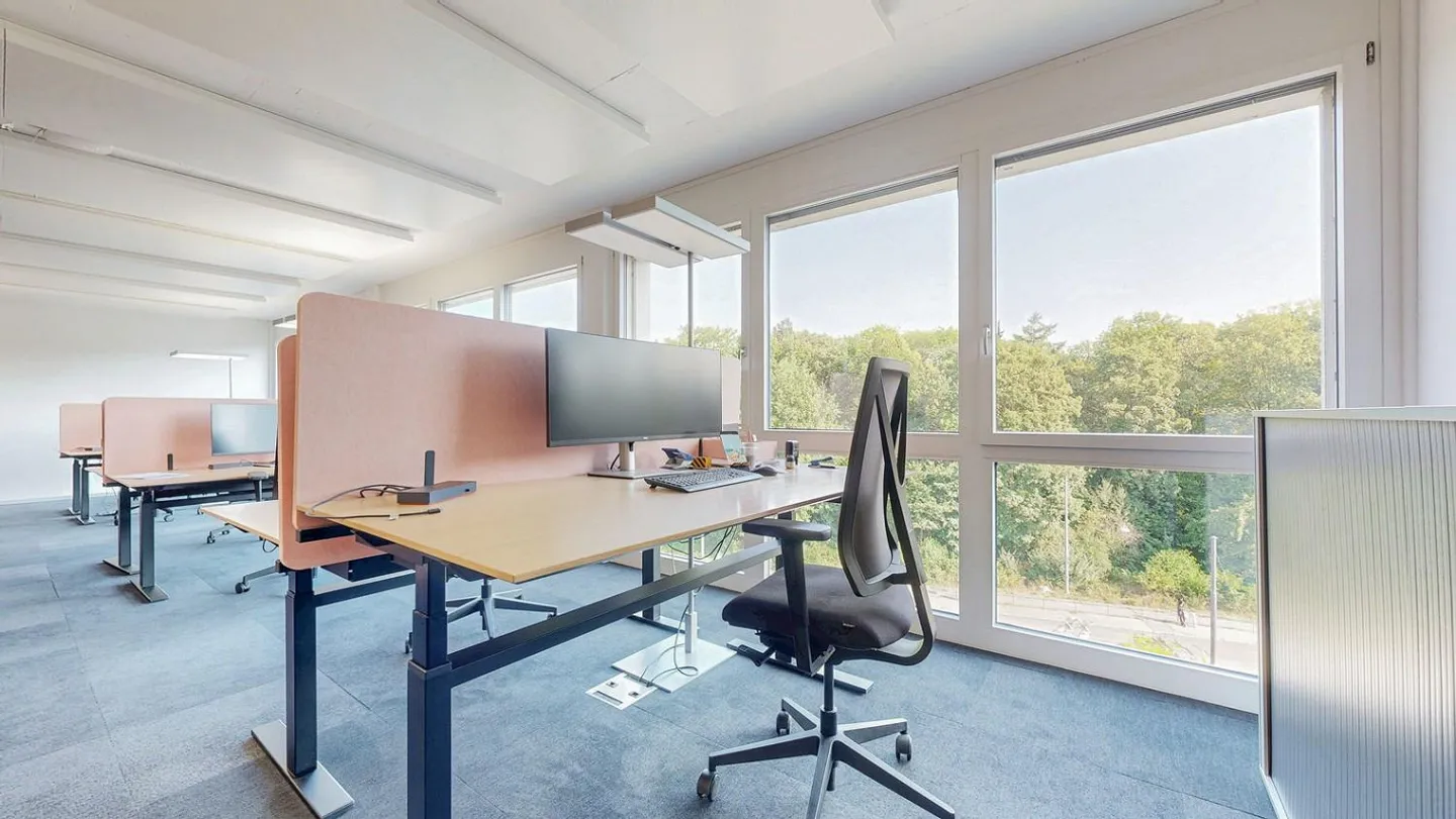 Bureau moderne et lumineux dans un emplacement central - Photo 10 sur 10