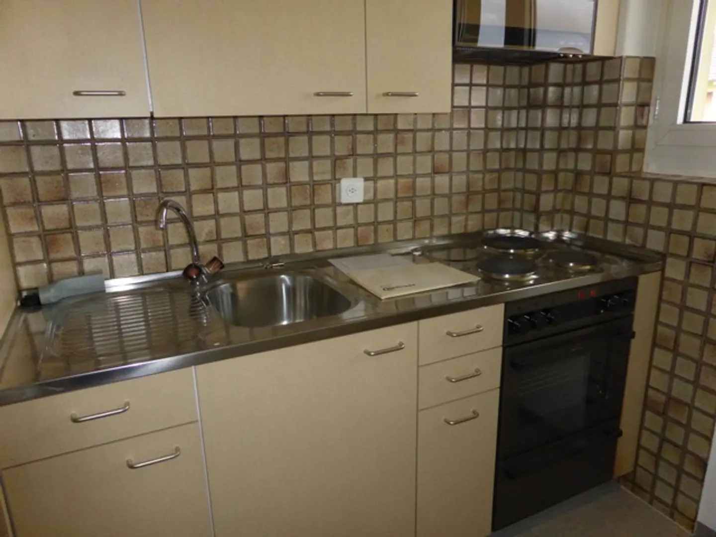 Appartement au centre de Rümlang - Louer sans dépôt - Photo 3 sur 5
