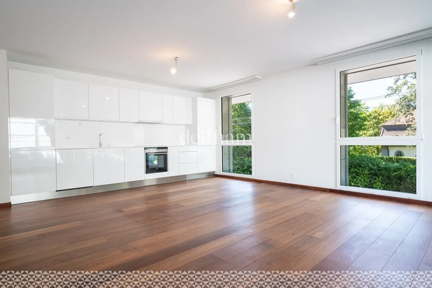 Superbo appartamento di 4.5 stanze in un edificio di prestigio - Foto 2 di 9
