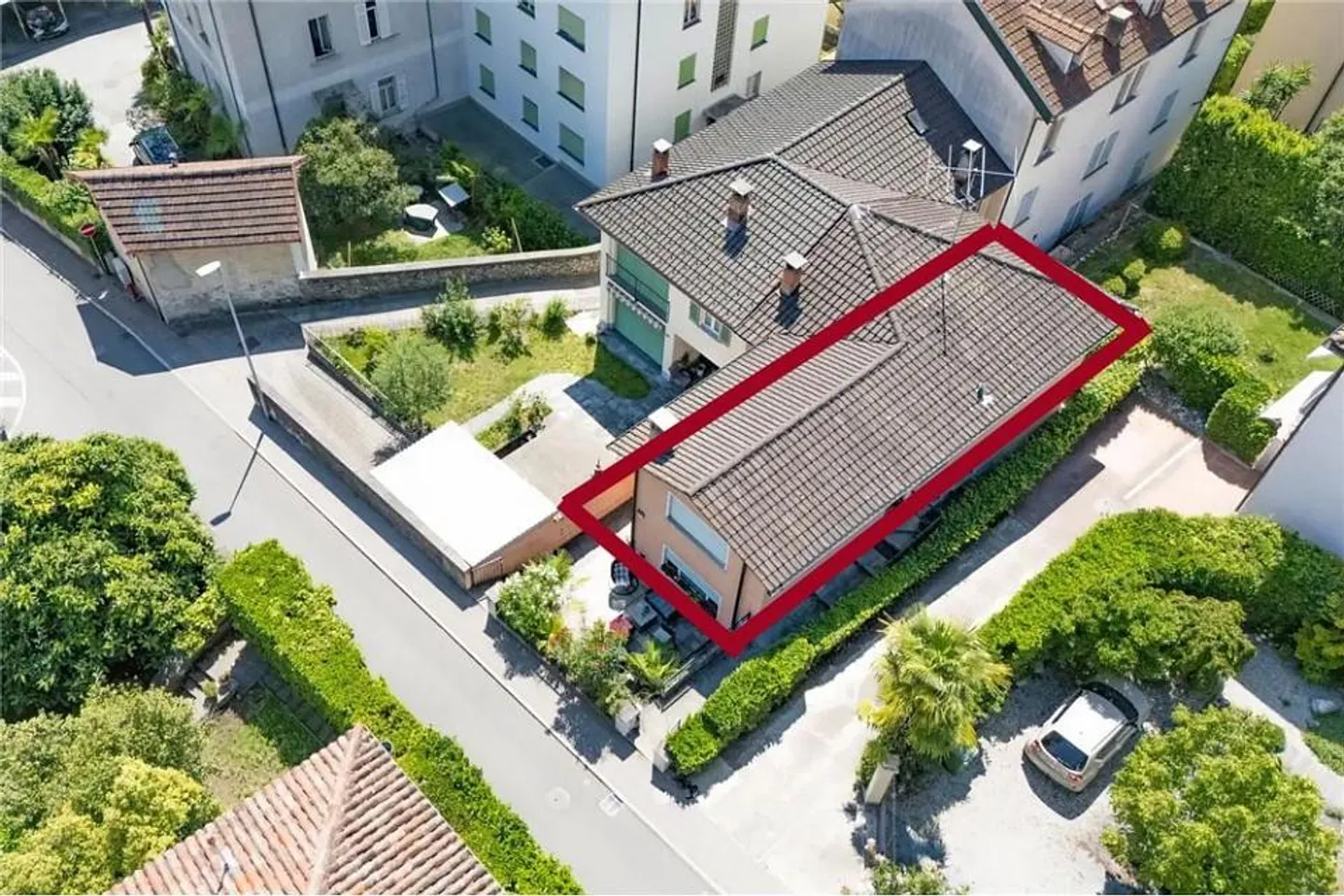House with two 4.5-room apartments - Photo 7 of 13