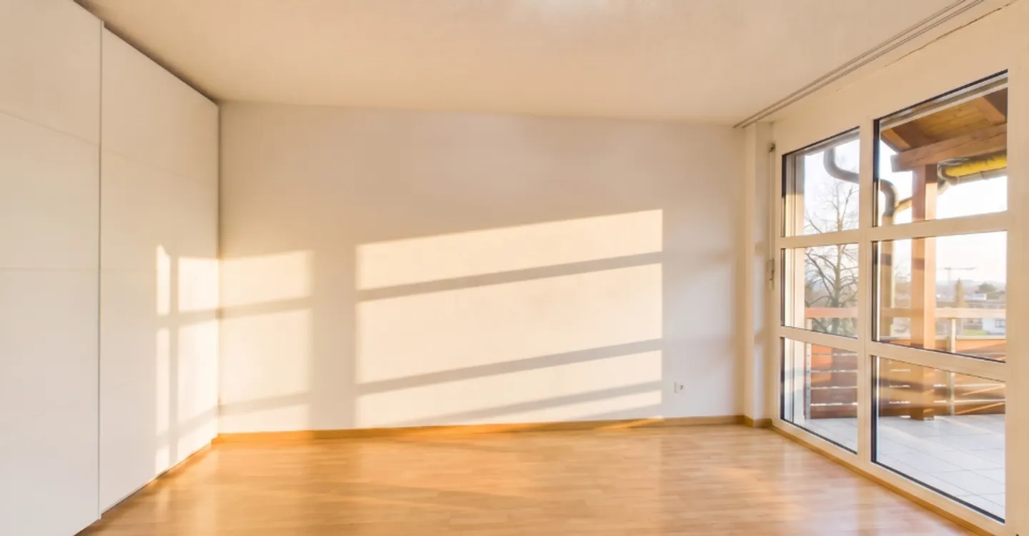Sunny Family Apartment with 2 Balconies in Affoltern am Albis - Photo 7 of 11