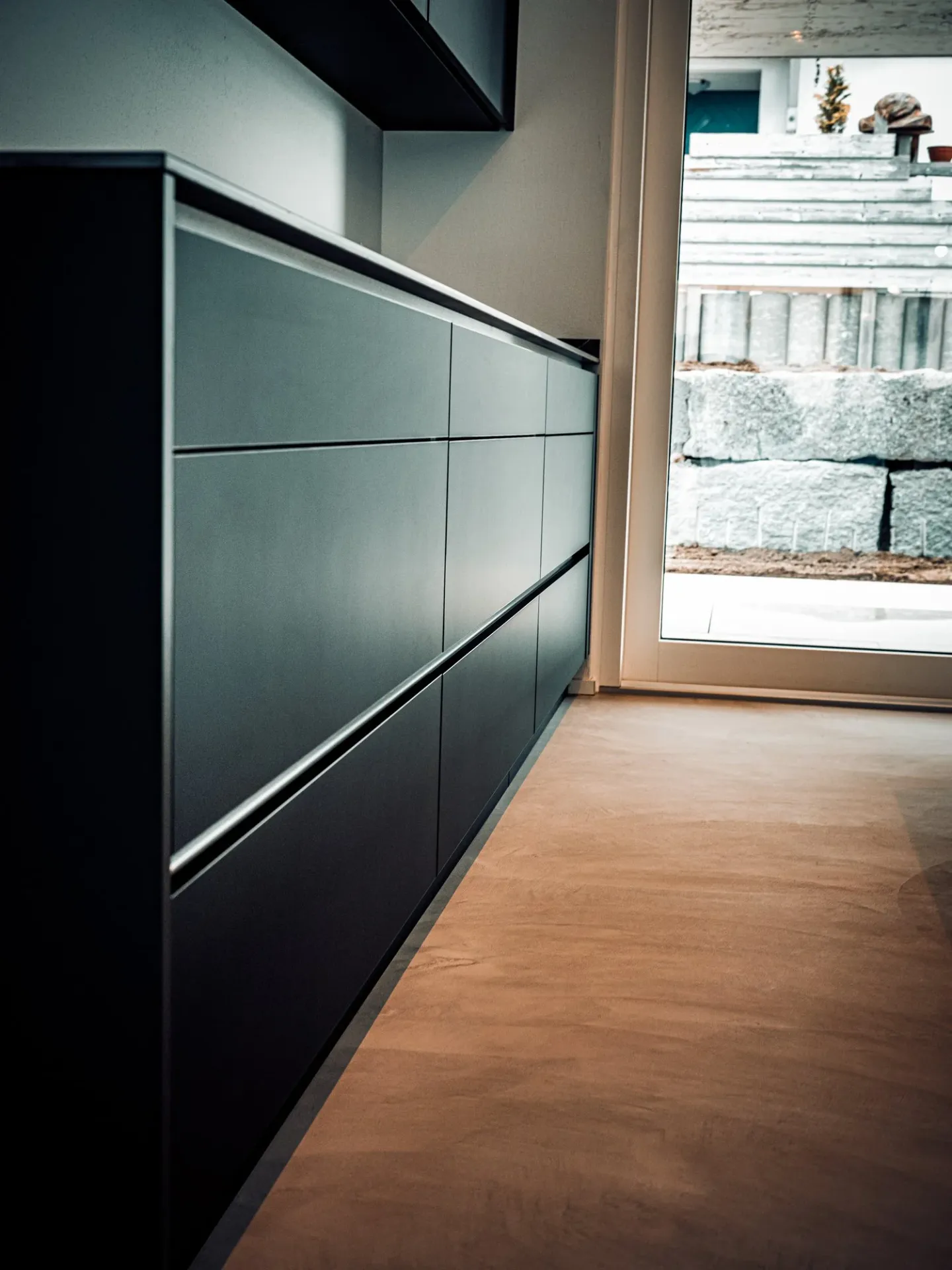 Exklusives 5.5-Zimmer-Einfamilienhaus mit hochwertigem Eigentumsstandard und grosszügigem Garten - Photo 3 sur 24