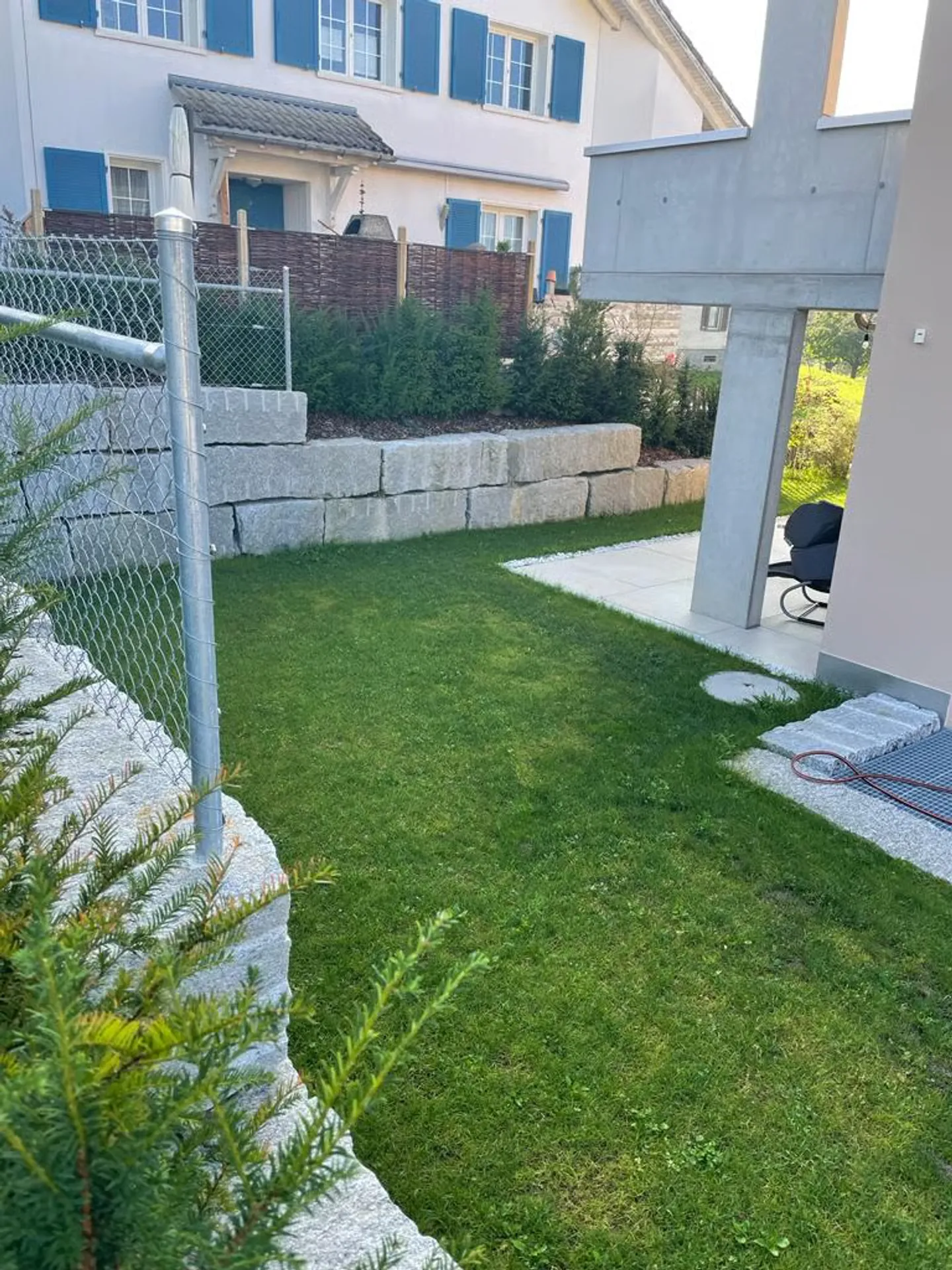 Exklusives 5.5-Zimmer-Einfamilienhaus mit hochwertigem Eigentumsstandard und grosszügigem Garten - Photo 17 sur 24