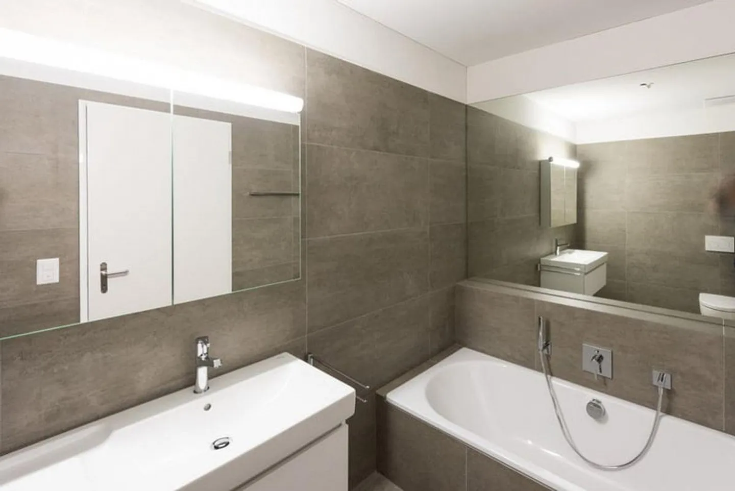 High-quality dream apartment in the southern quarter - Photo 9 of 11