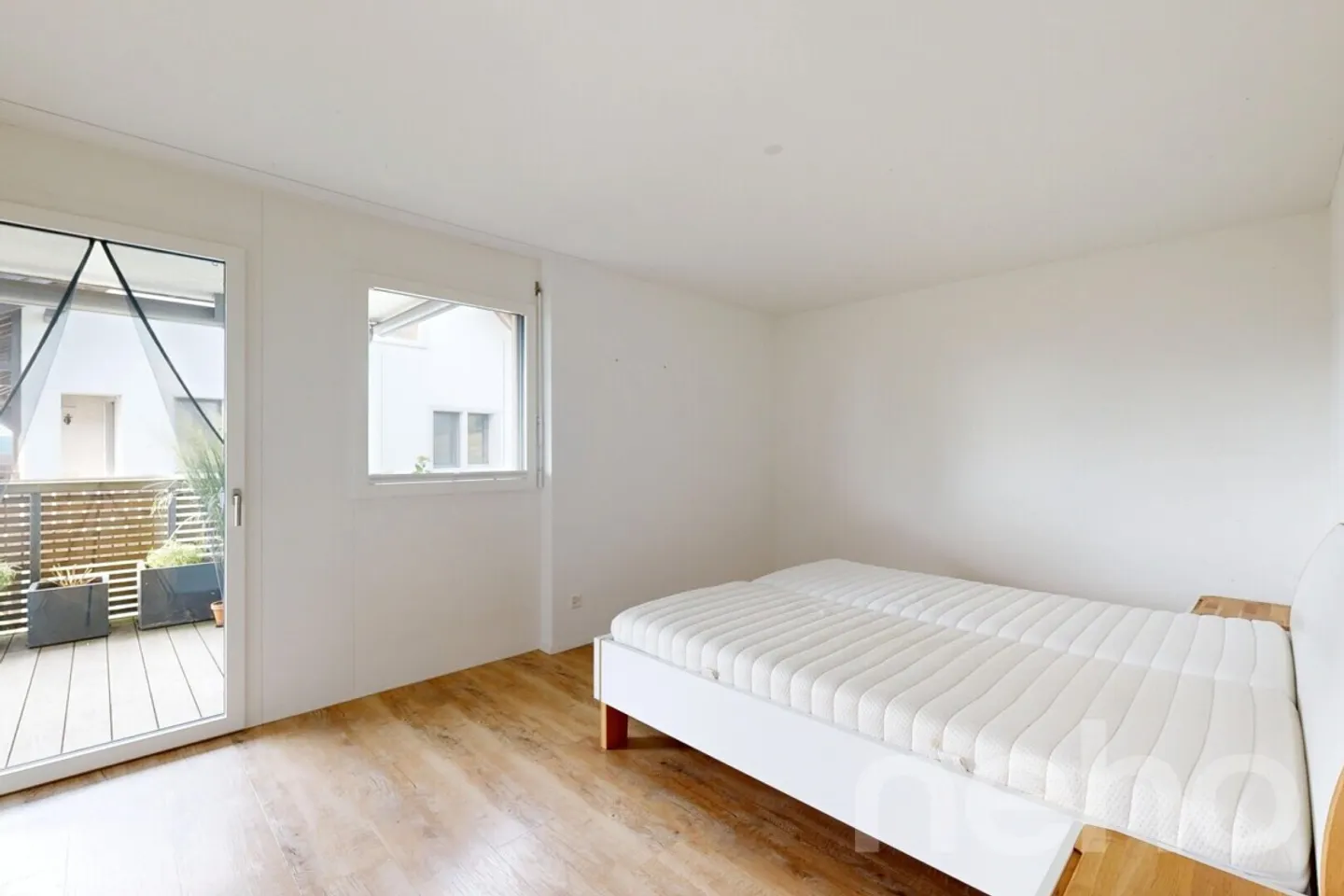 Modern 4.5-Room Apartment - Photo 10 of 12