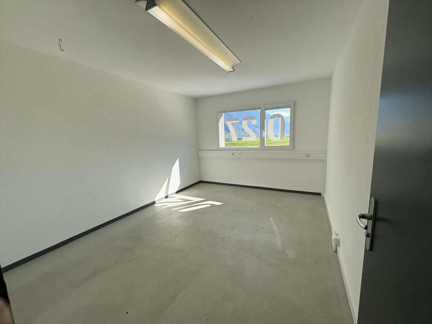Large Office - 1st Floor - Photo 7 of 12