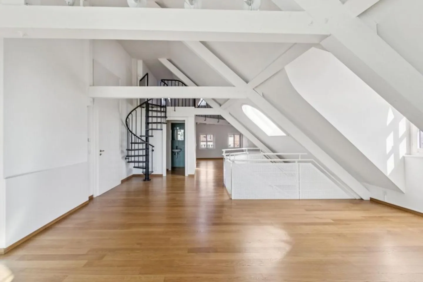 Wunderschöne 6-Zimmer-Duplex im Herzen von Aubonne - Foto 5 von 13