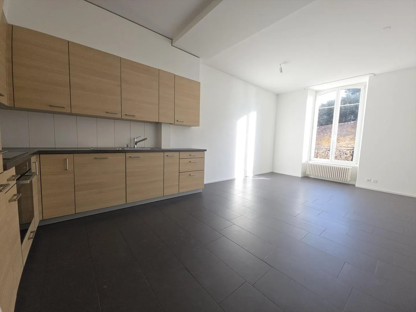 Magnifico appartamento ristrutturato di 5,5 stanze con carattere - Foto 11 di 12