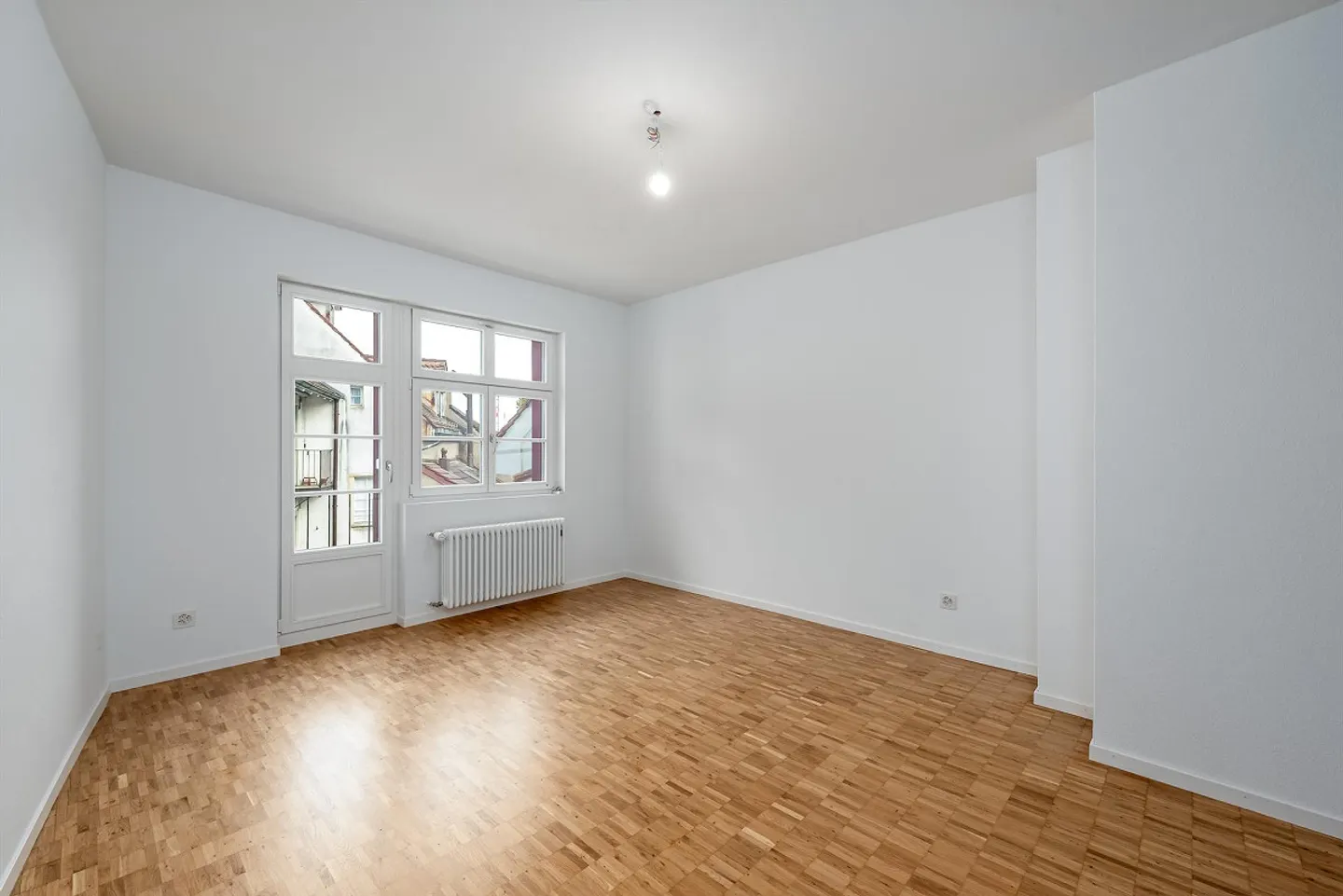 Modern, renovated 2.0 room apartment at Spalenberg in Basel - Photo 6 of 7