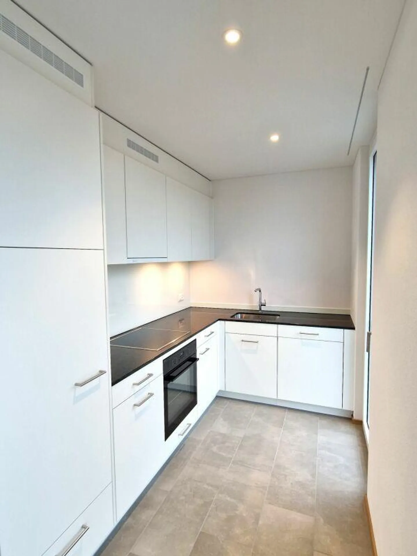 Moderno appartamento di 2,5 stanze nella Neustadt di Lucerna - Foto 4 di 9