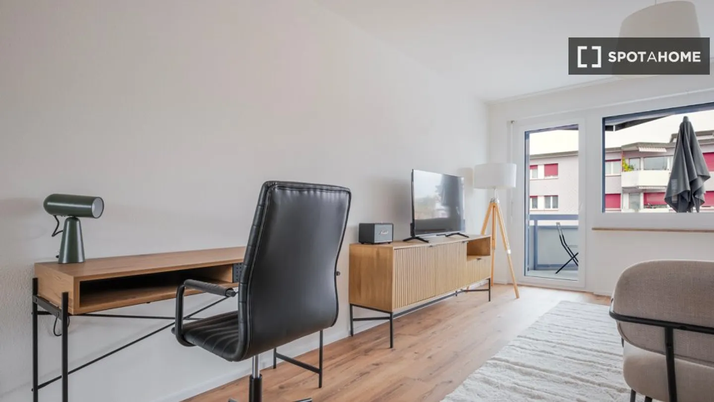 Wohnung mieten - Foto 3 von 17