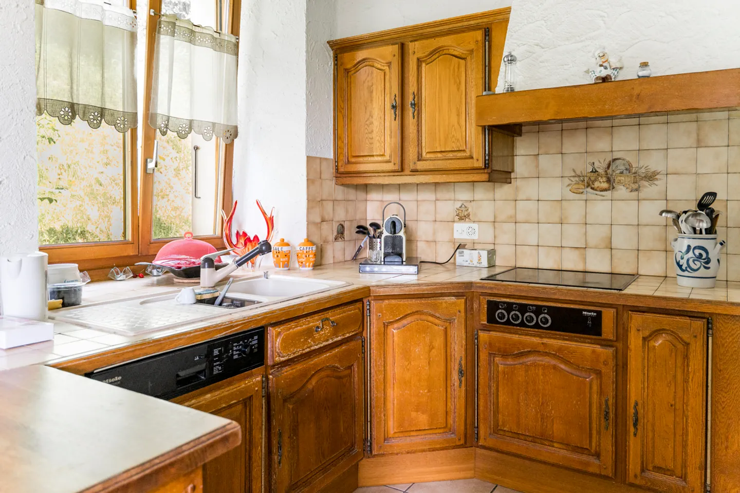 Bâtisse du 19ème de 3 appartements - Photo 8 sur 29