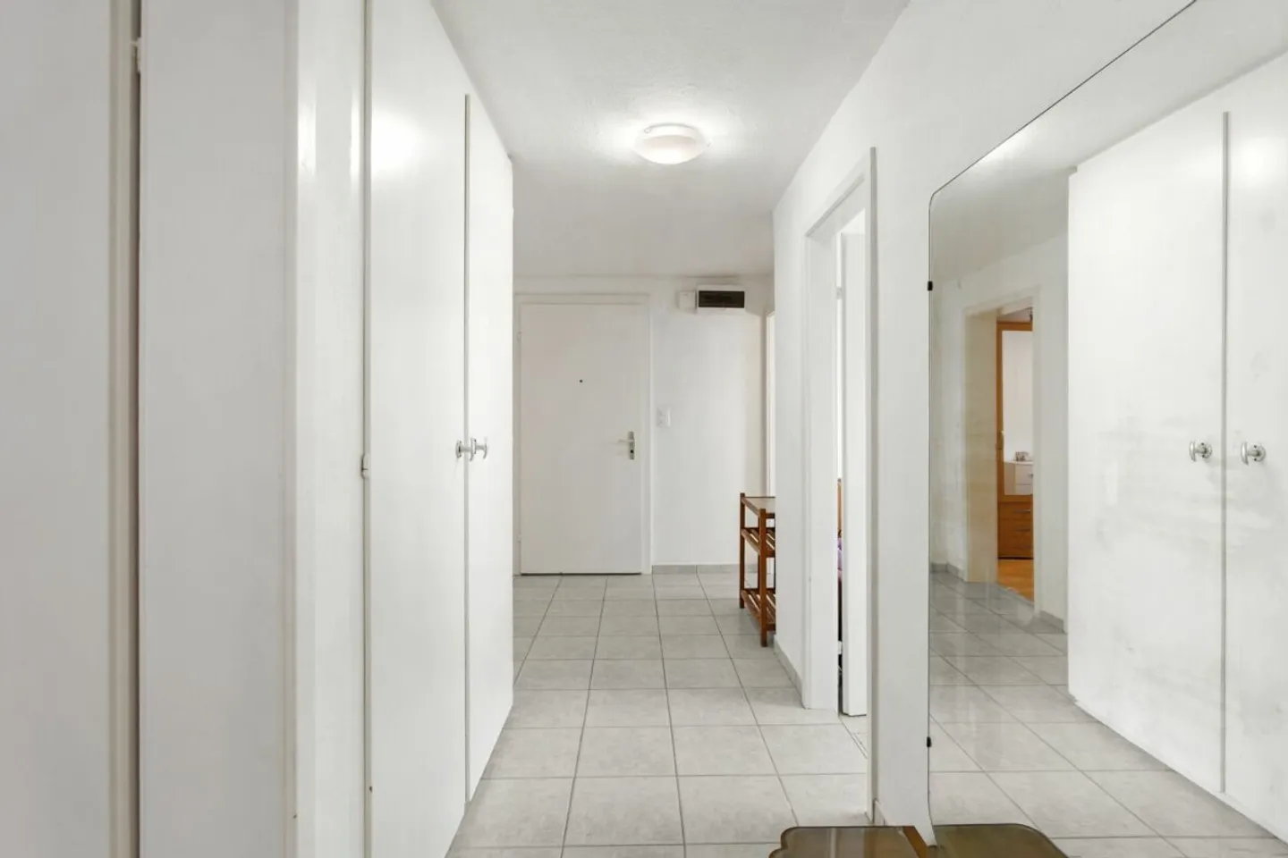 4-room apartment with balcony & outdoor parking space in Salmsach - Photo 3 of 19