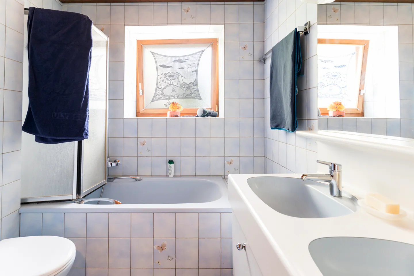 Bâtisse du 19ème de 3 appartements - Photo 12 sur 29
