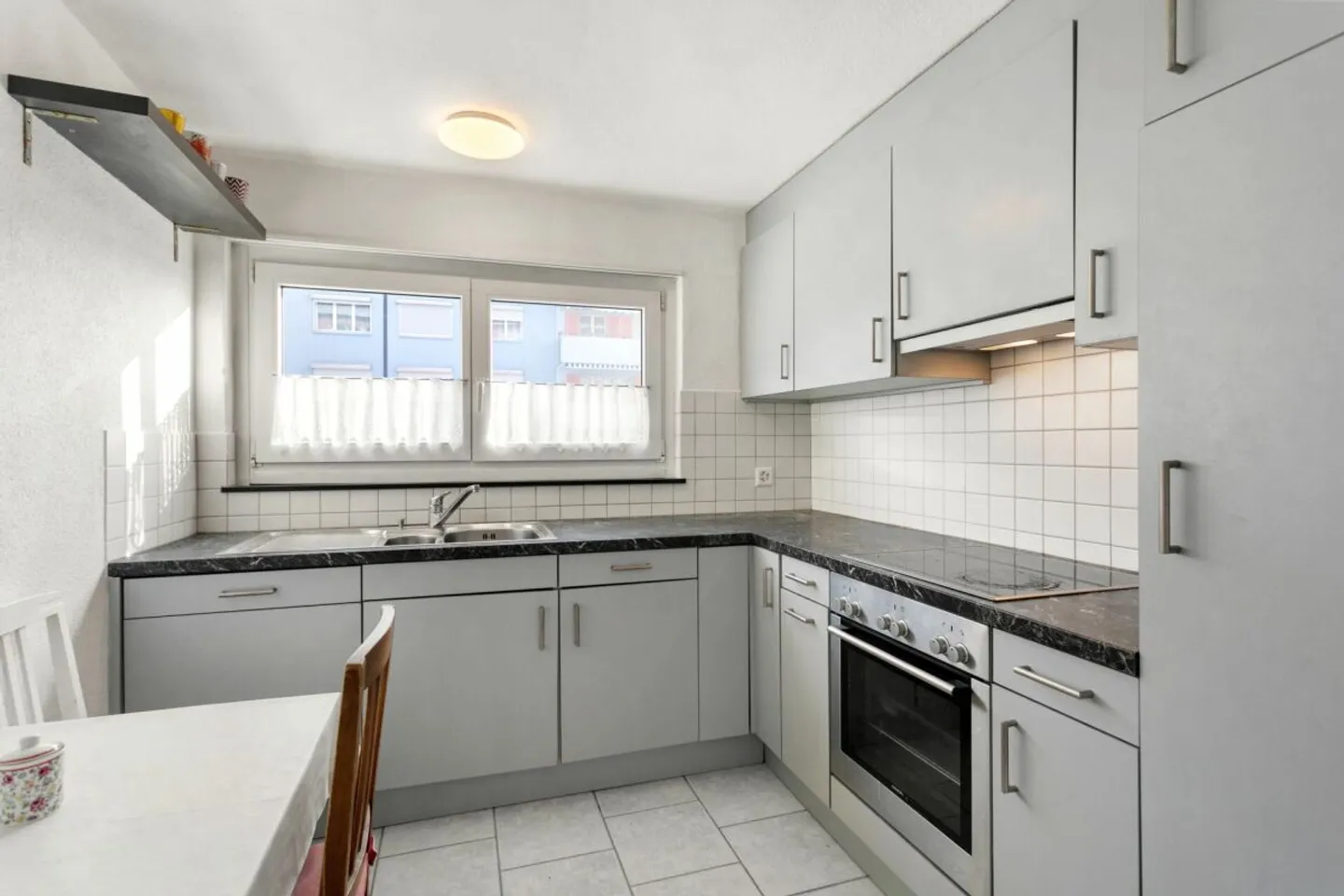 4-room apartment with balcony & outdoor parking space in Salmsach - Photo 10 of 19