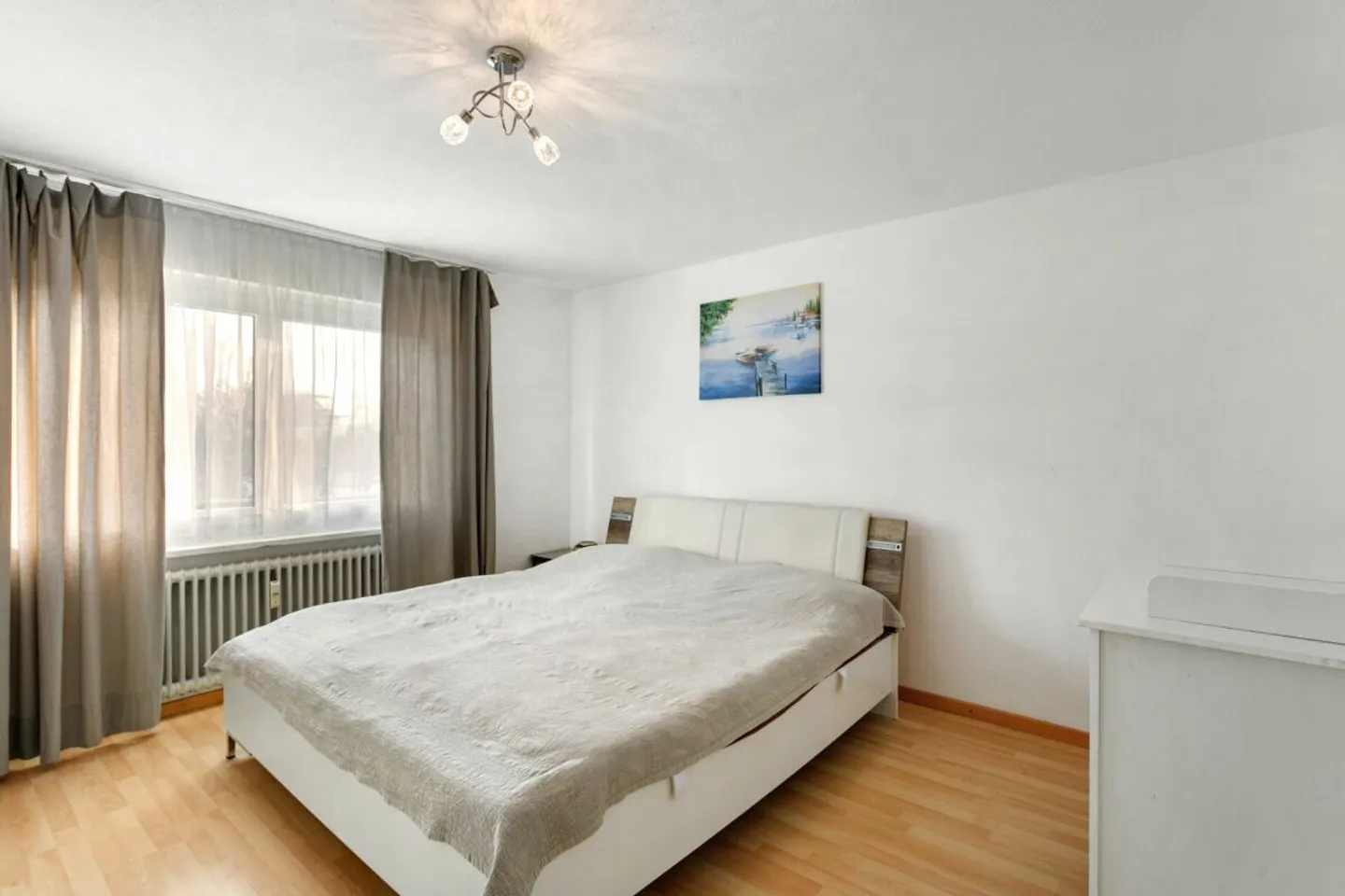 4-room apartment with balcony & outdoor parking space in Salmsach - Photo 12 of 19