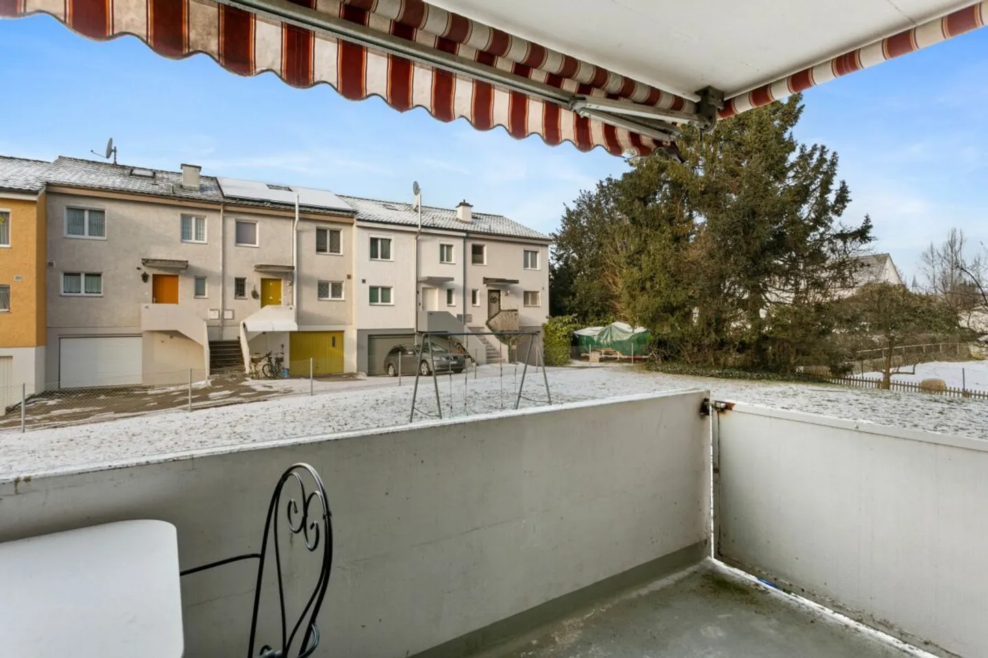 4-room apartment with balcony & outdoor parking space in Salmsach - Photo 17 of 19