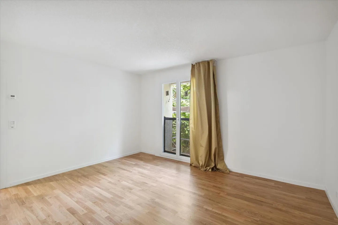 Ampio appartamento 4.5 locali - Foto 7 di 8