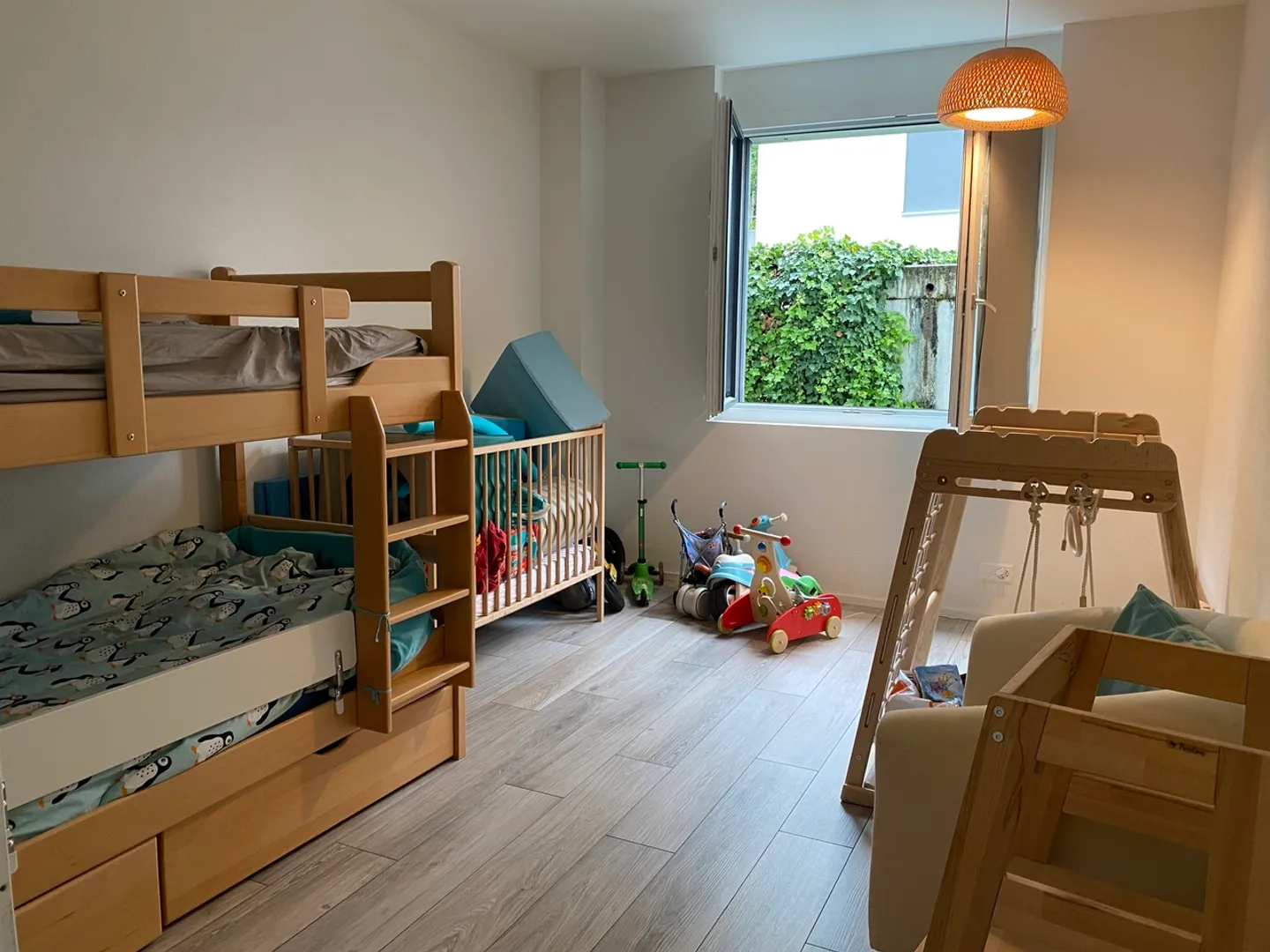 Charmant Appartement au Rez-de-Chaussée - Photo 3 sur 8