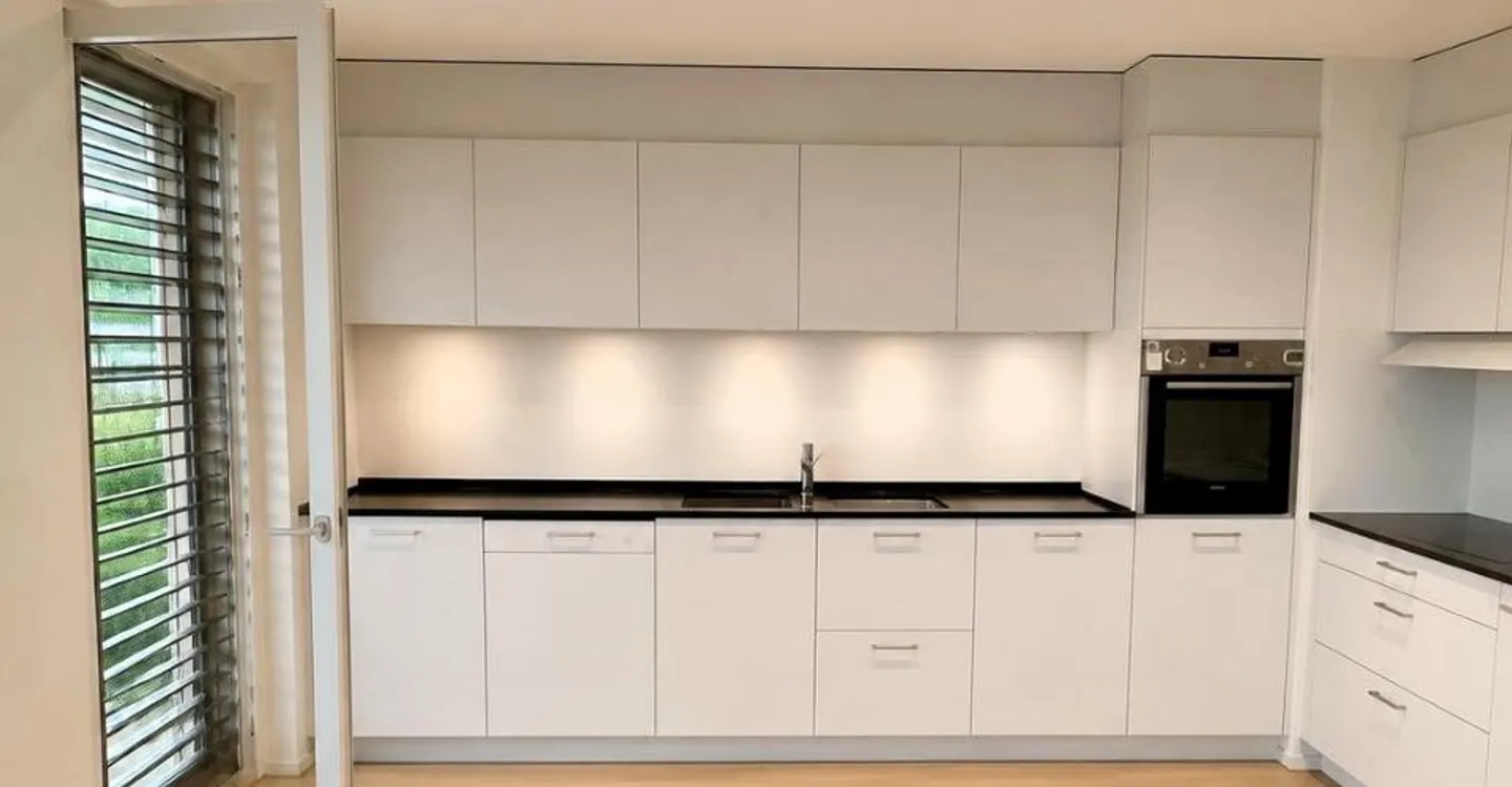 Appartement moderne de 3,5 pièces - Photo 2 sur 8