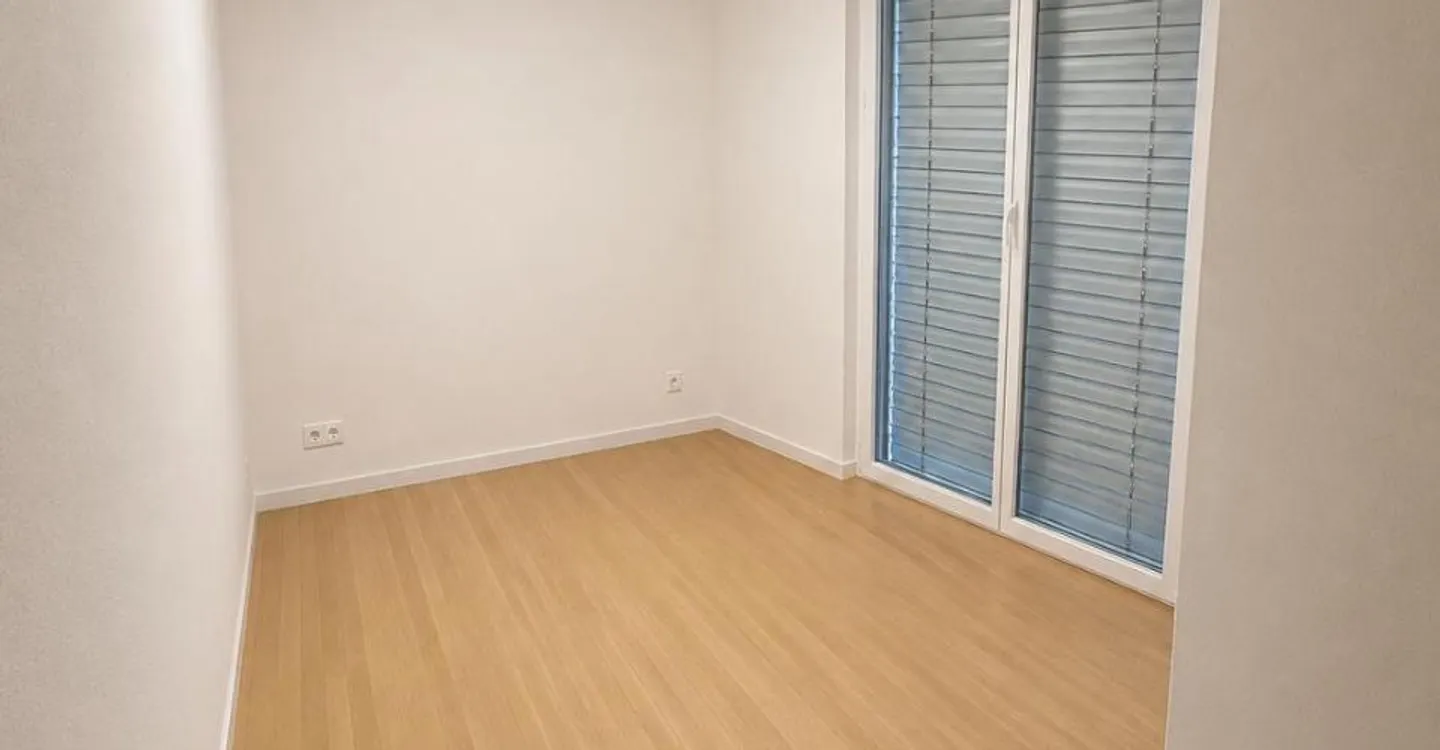 Appartement moderne de 3,5 pièces - Photo 5 sur 8