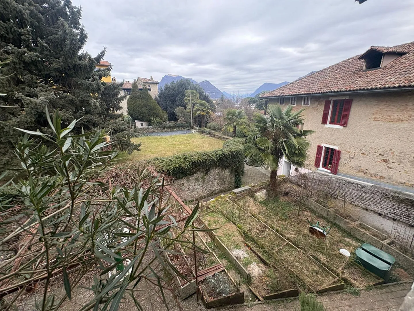 5 1/2 Room House with Garden - Photo 19 of 19