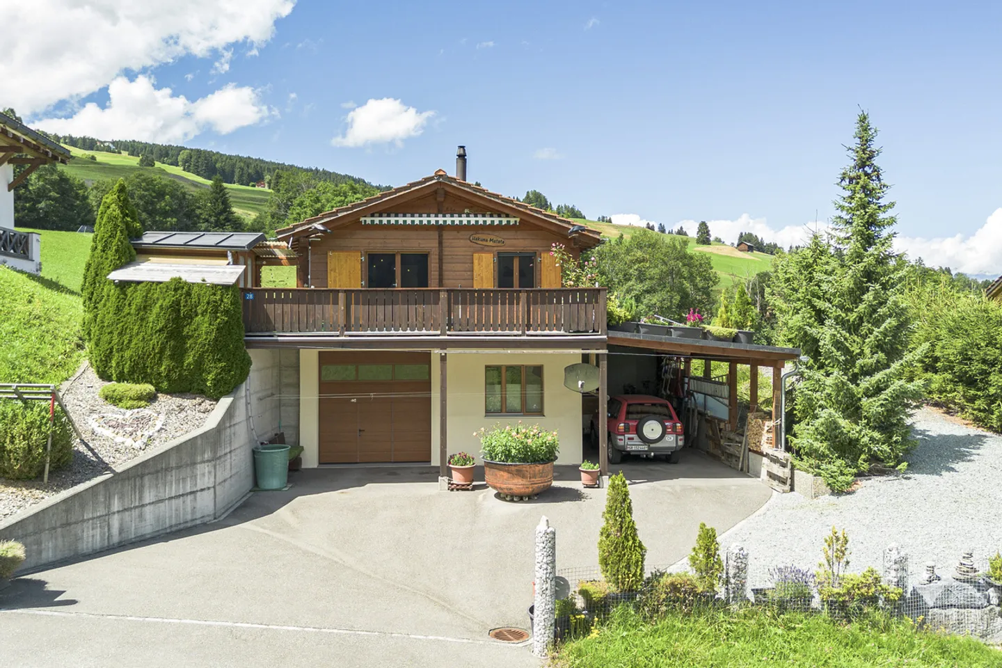 Scenic living in the ski and hiking paradise - Photo 1 of 7