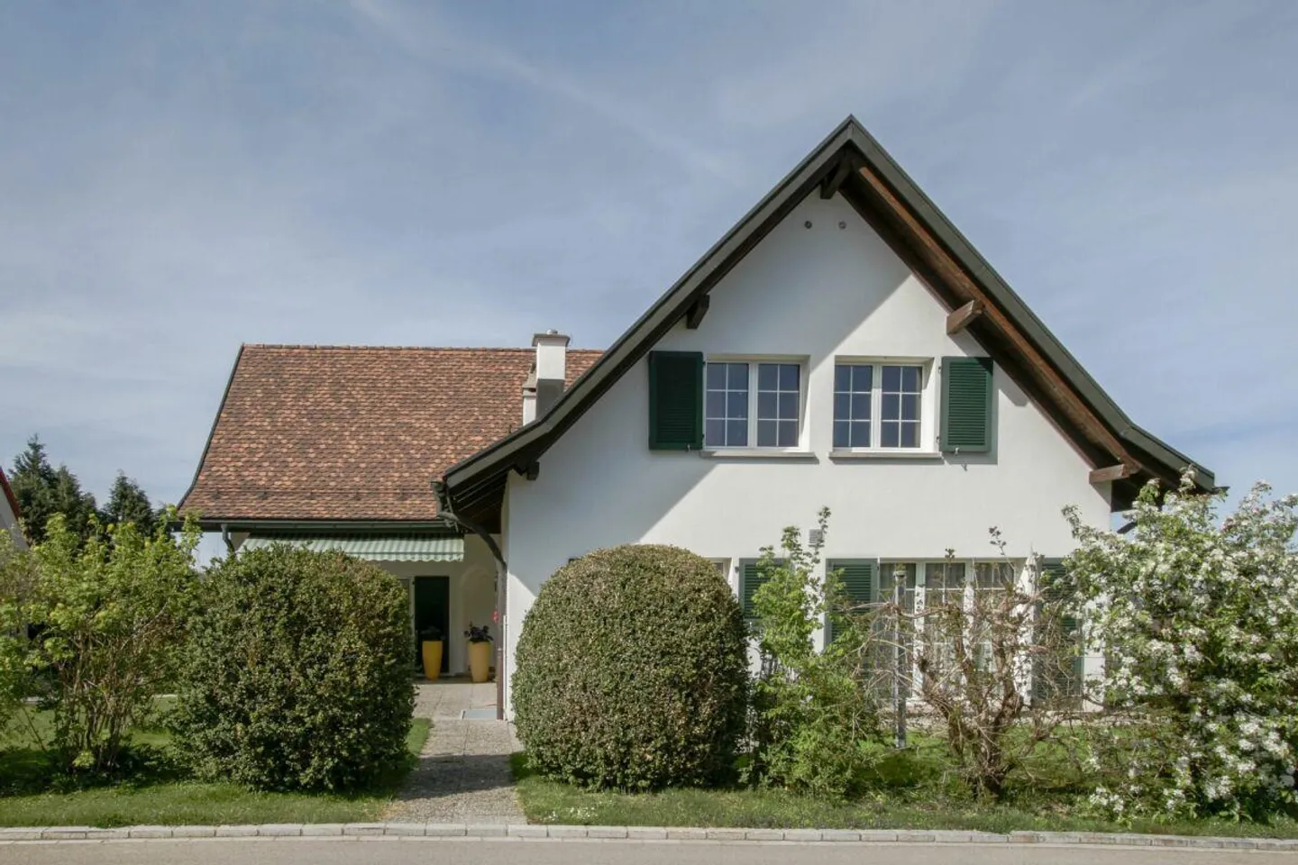 Casa unifamiliare rappresentativa in una posizione fantastica - Foto 2 di 11