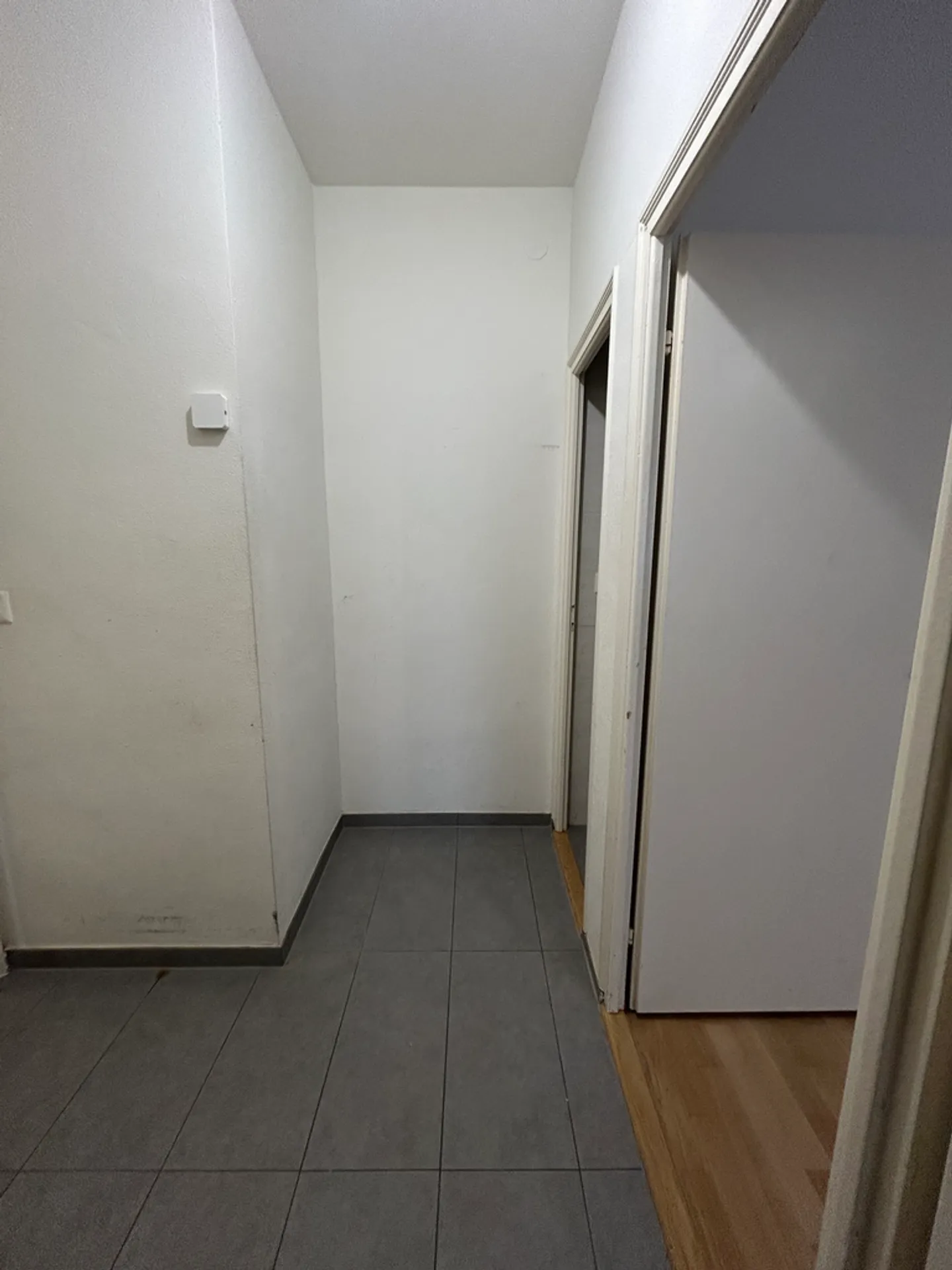 Renoviertes Studio in der Nähe von Annehmlichkeiten - Foto 2 von 5