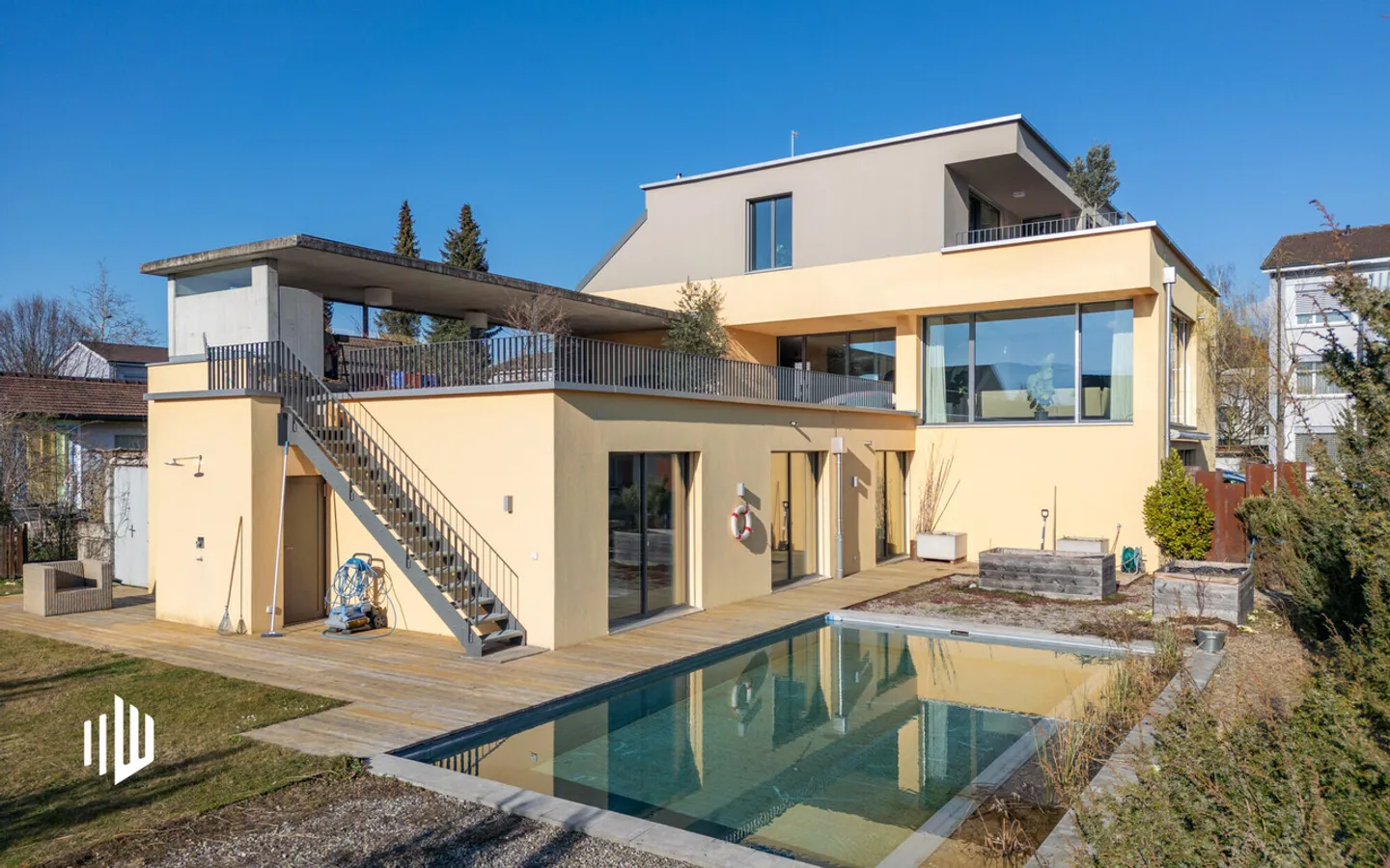 Maison individuelle à vendre - Photo 1 sur 8