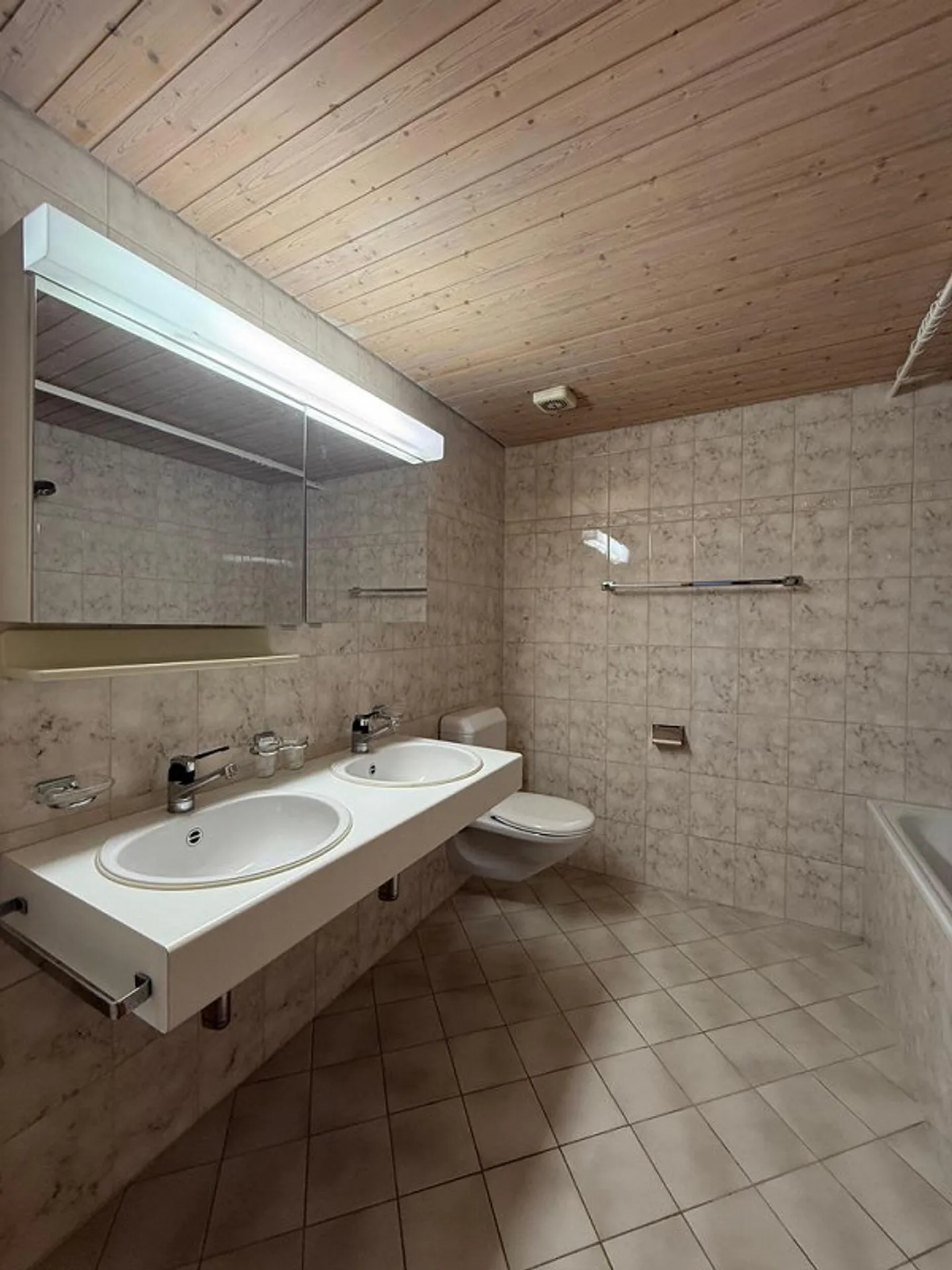 Bright 3.5-room apartment on the 3rd floor with balcony - Photo 6 of 10